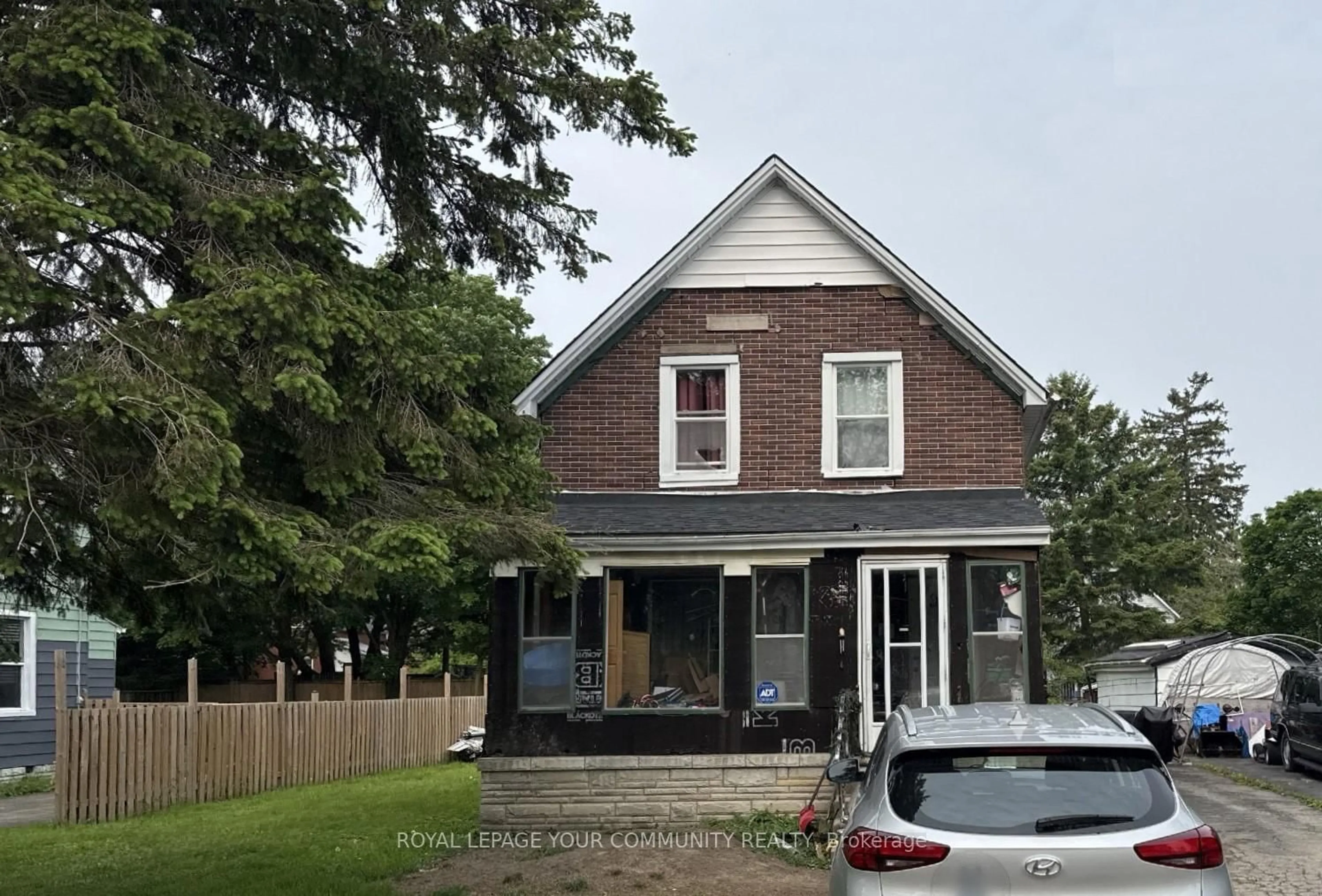 Home with brick exterior material, street for 8 Laurier St, Stratford Ontario N5A 4M3