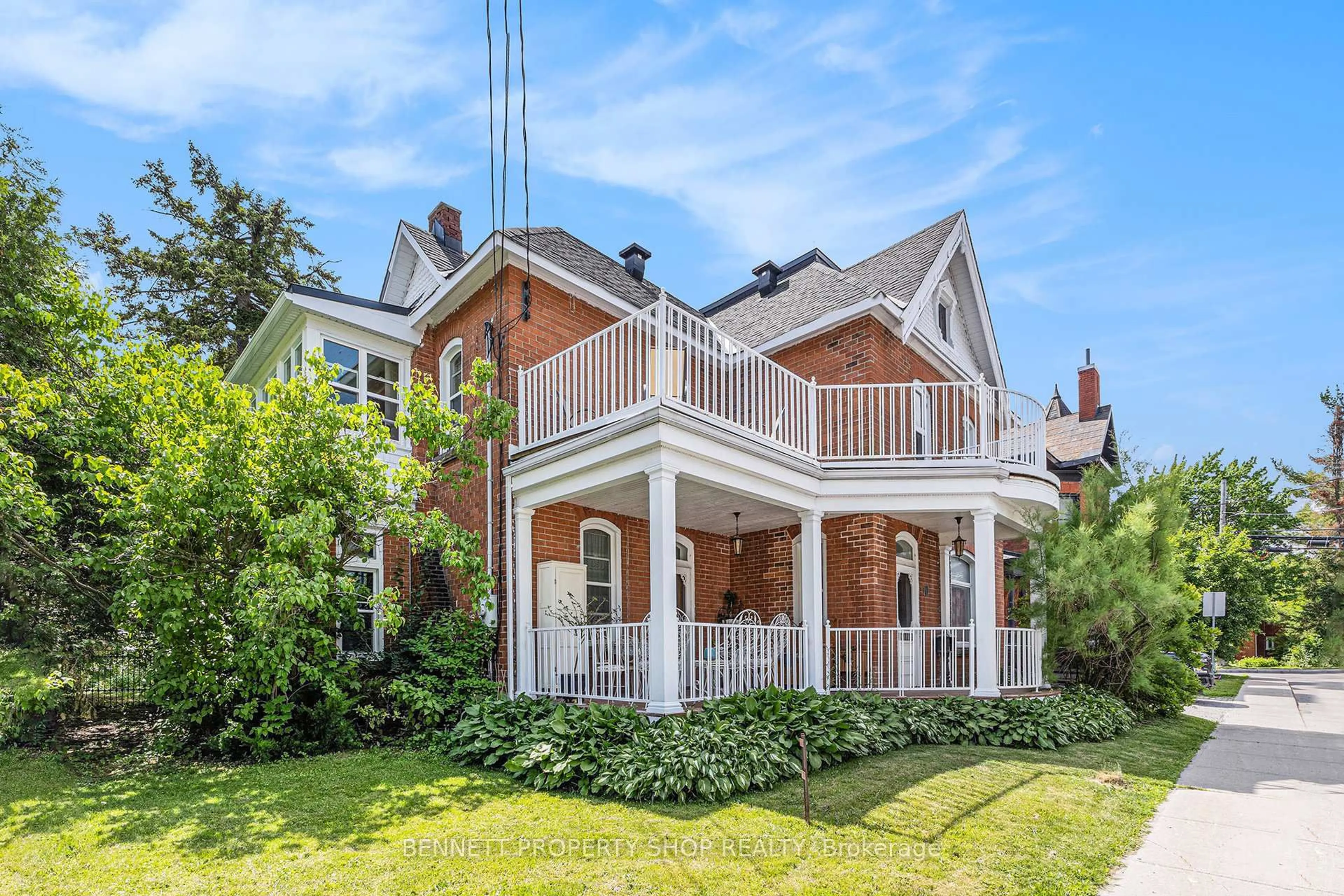 Home with brick exterior material, street for 10 Rochester St, Carleton Place Ontario K7C 2R1