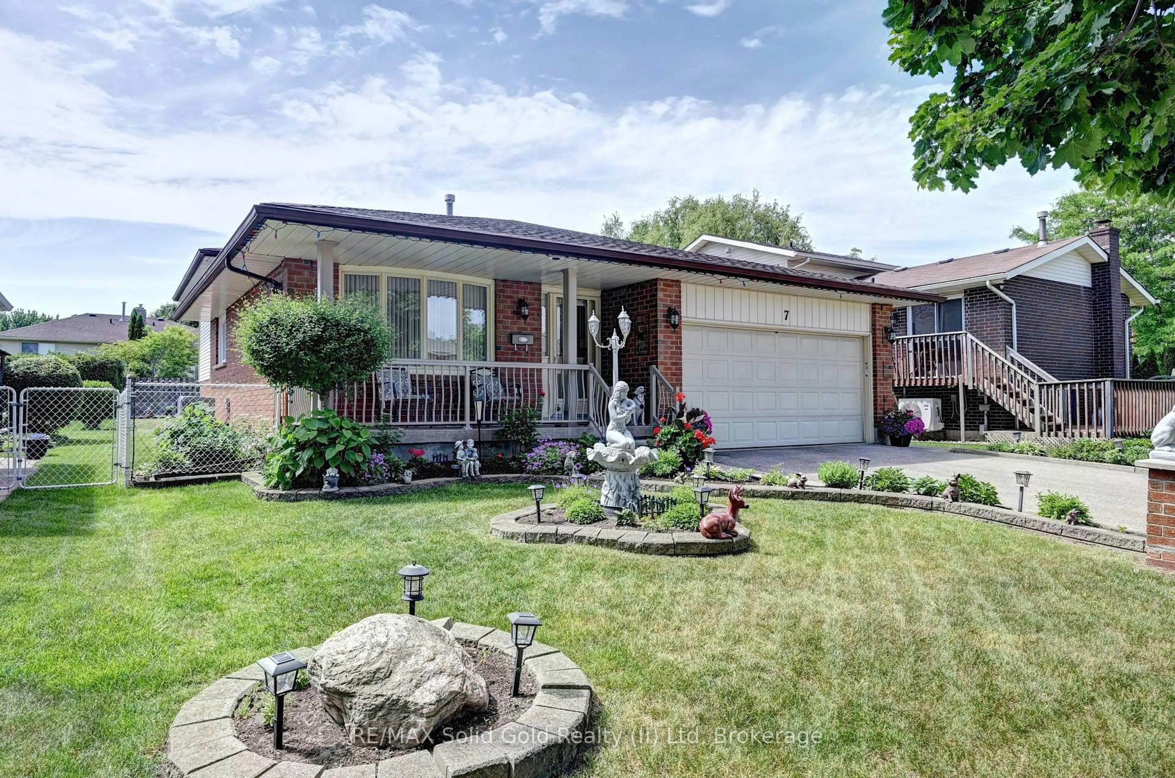 Home with brick exterior material, street for 7 Quaiser St, Kitchener Ontario N2A 3R5