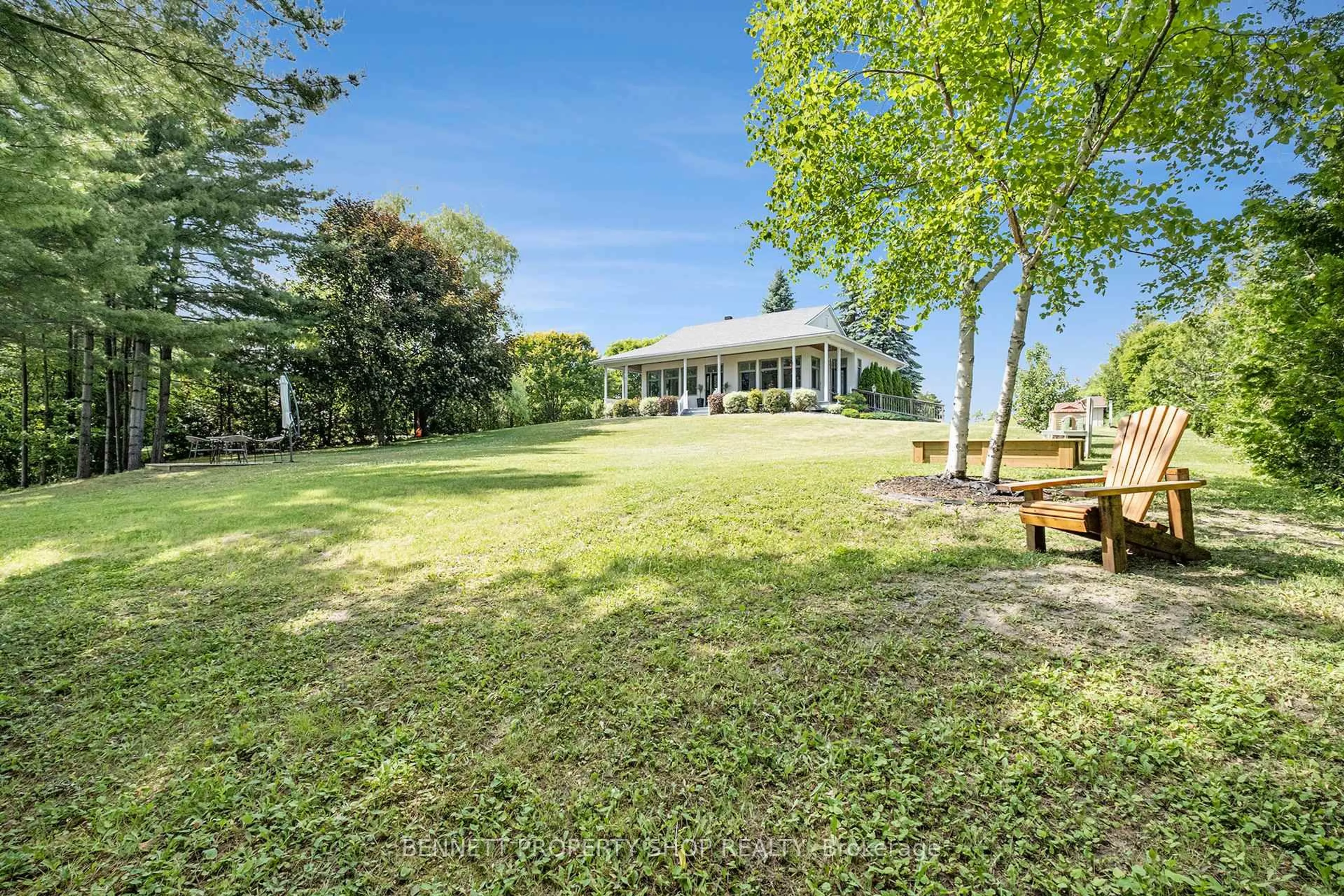 A pic from outside/outdoor area/front of a property/back of a property/a pic from drone, water/lake/river/ocean view for 1074 Mill Ridge Rd, Arnprior Ontario K7S 3G8