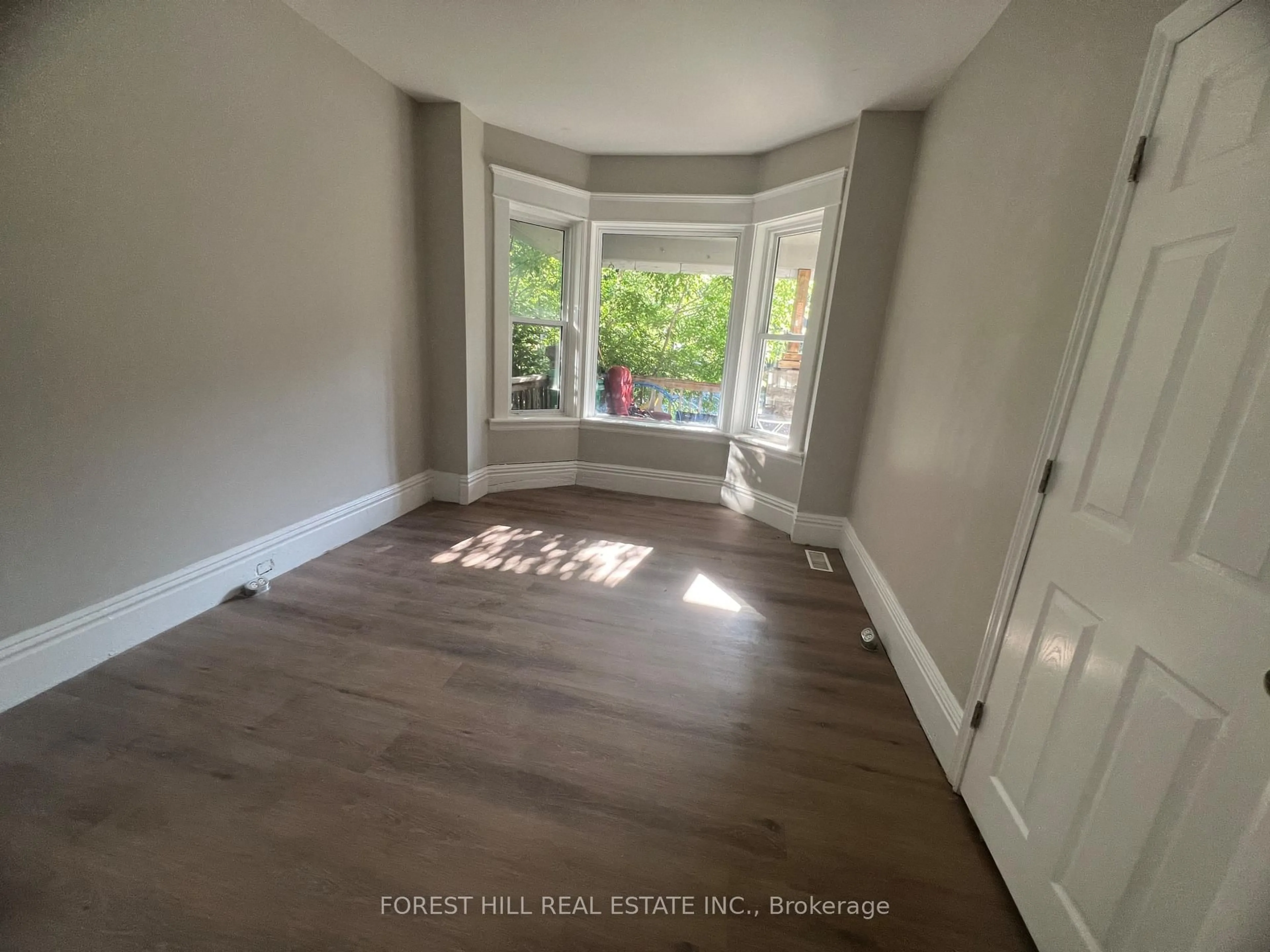 A pic of a room for 188 Park St, Peterborough Central Ontario K9J 3P6
