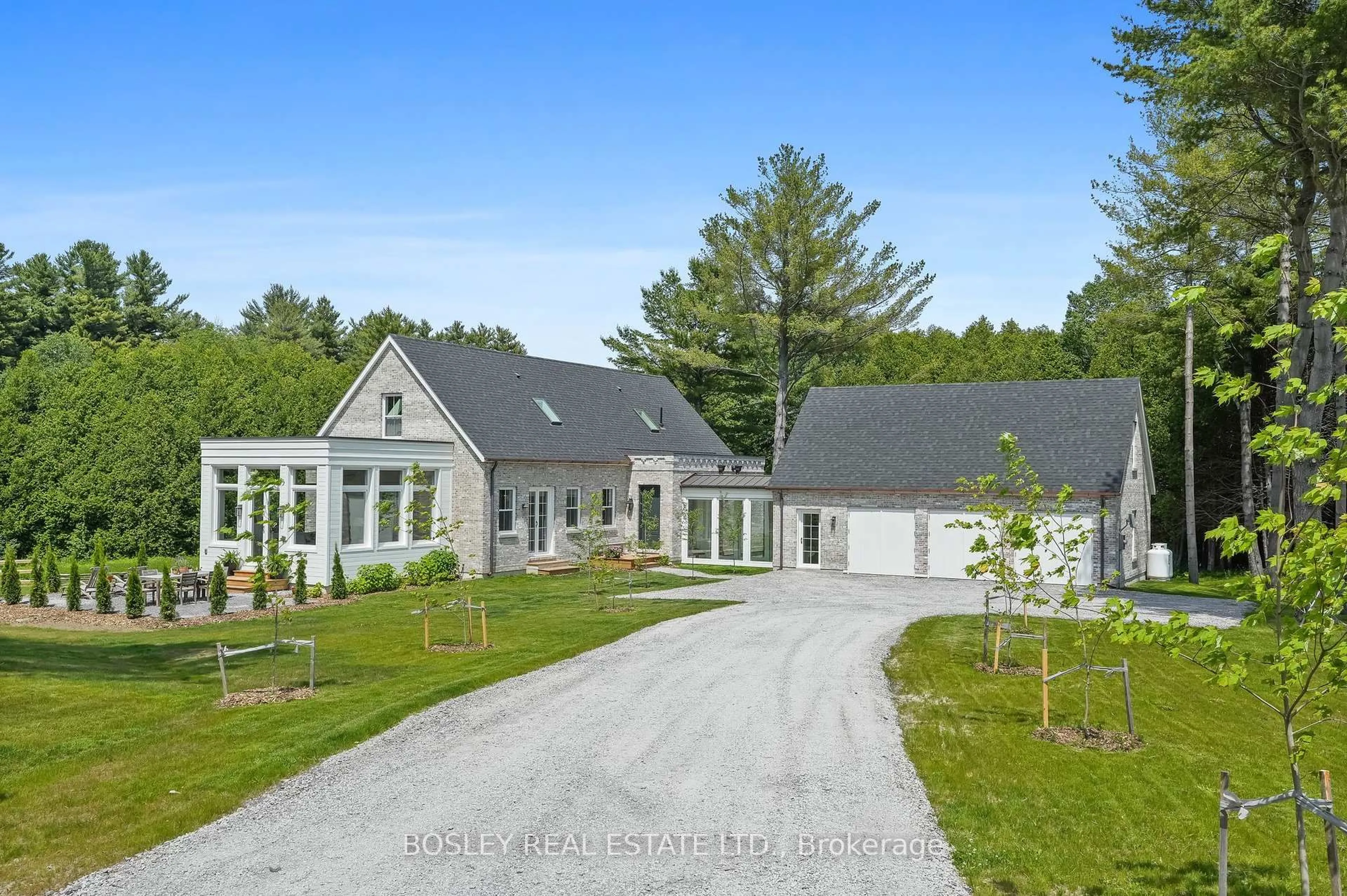 A pic from outside/outdoor area/front of a property/back of a property/a pic from drone, unknown for 3055 Sawmill Rd, Port Hope Ontario L1A 3V7