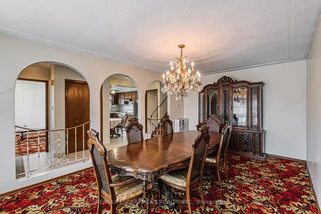 Additional property image - 20 Harvard Pl
