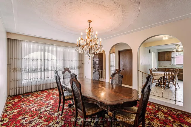 Additional property image - 20 Harvard Pl