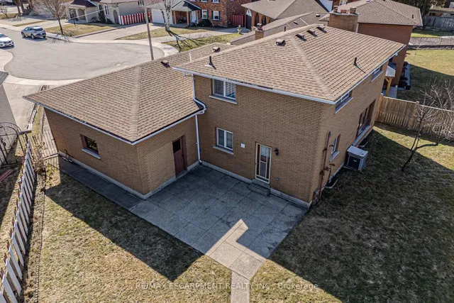 Additional property image - 20 Harvard Pl
