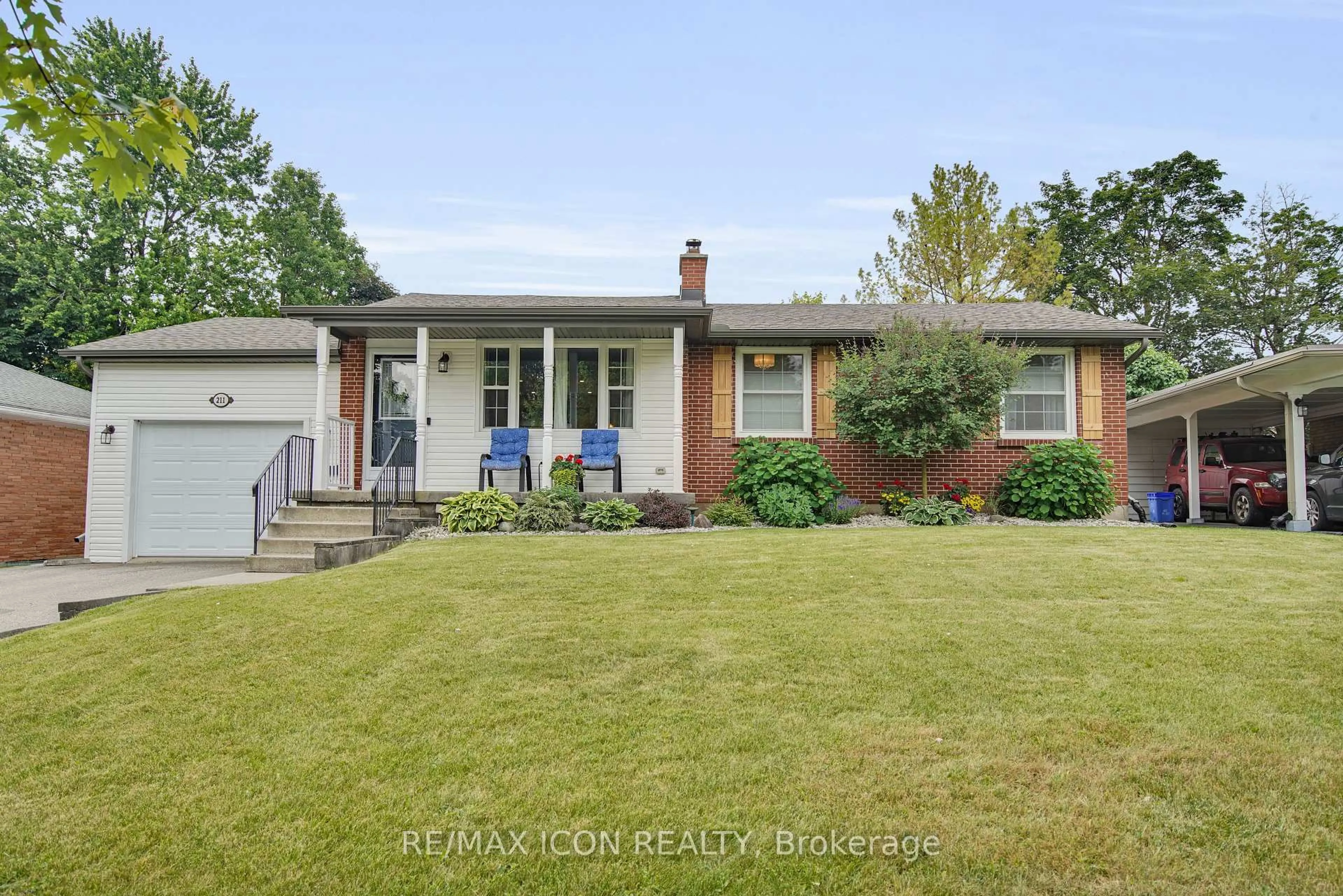 Home with brick exterior material, street for 211 Tavistock Rd, London South Ontario N6J 1Z7