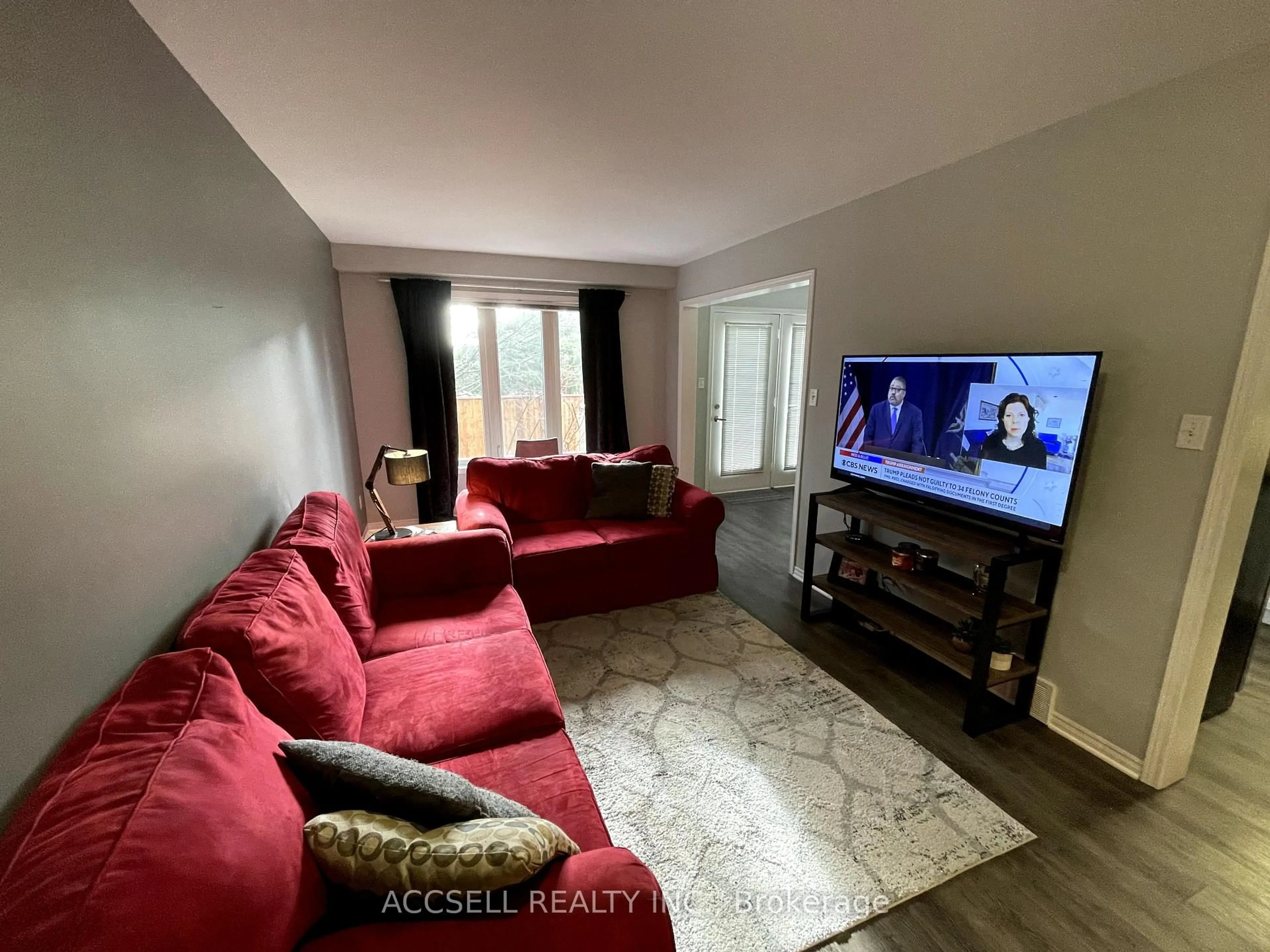 A pic of a room for 505 Proudfoot Lane #4, London North Ontario N6H 5N8