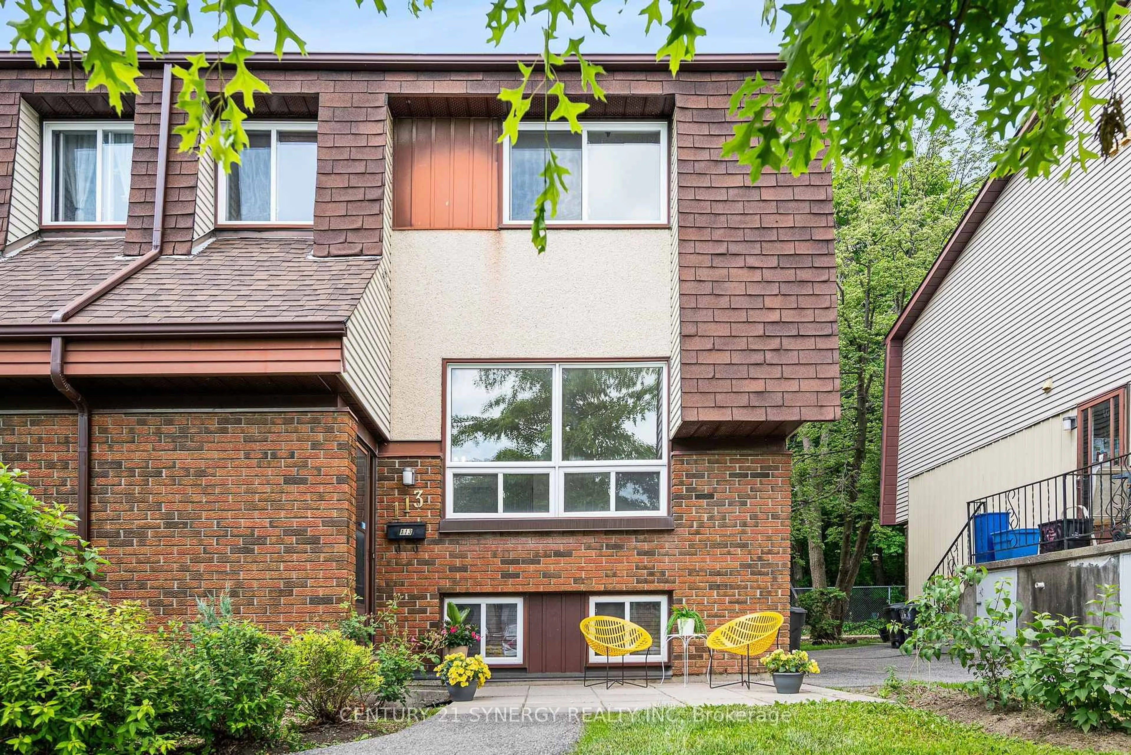Home with brick exterior material, street for 113 Renova Private, Ottawa Ontario K1G 4C7