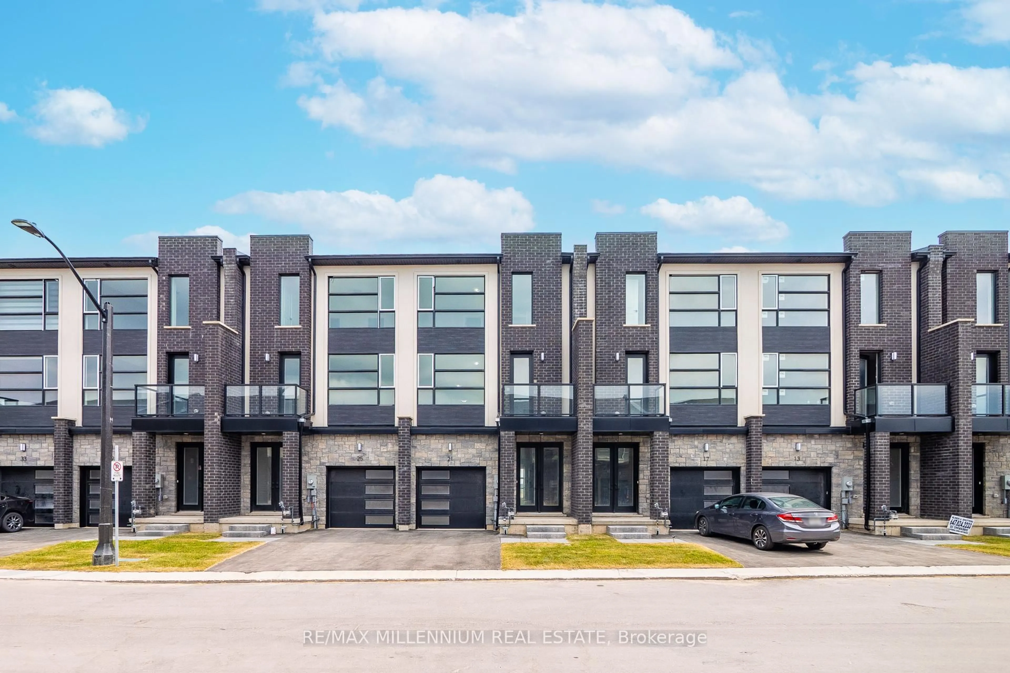 Unknown for 21 Warren Tr, Welland Ontario L3B 0N8