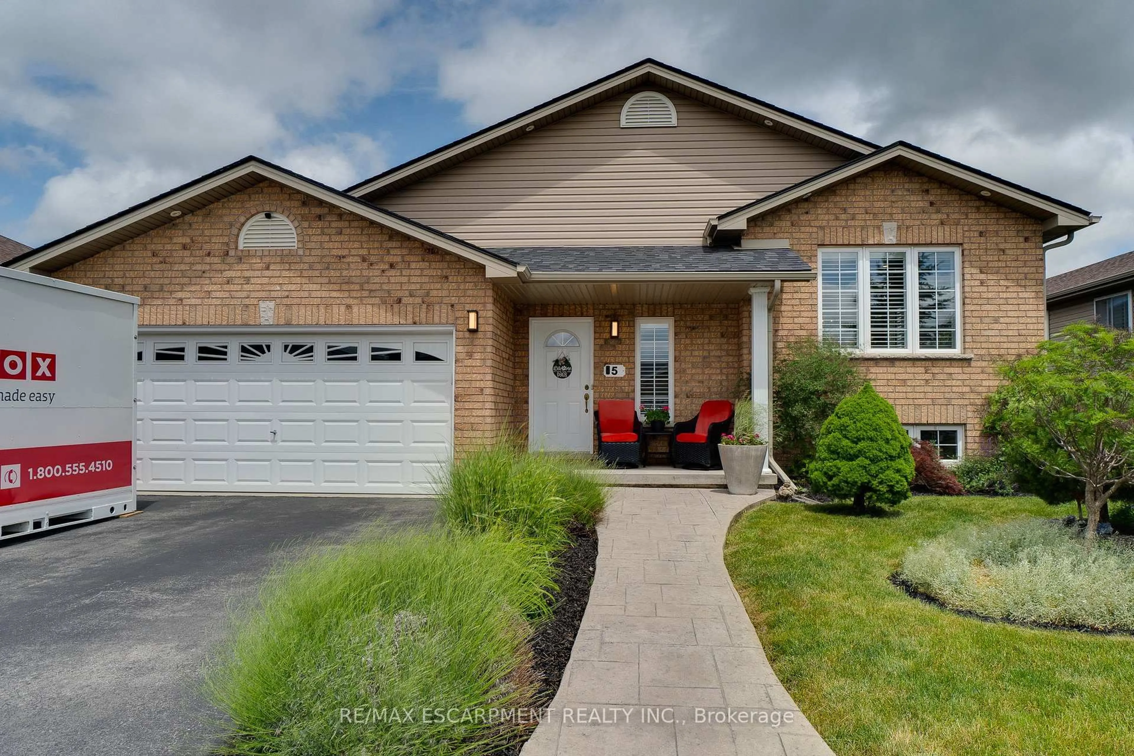Home with brick exterior material, street for 5 DONALD Cres, Haldimand Ontario N0A 1H0