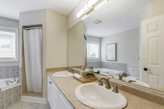 Additional property image - 98 Davidson Blvd