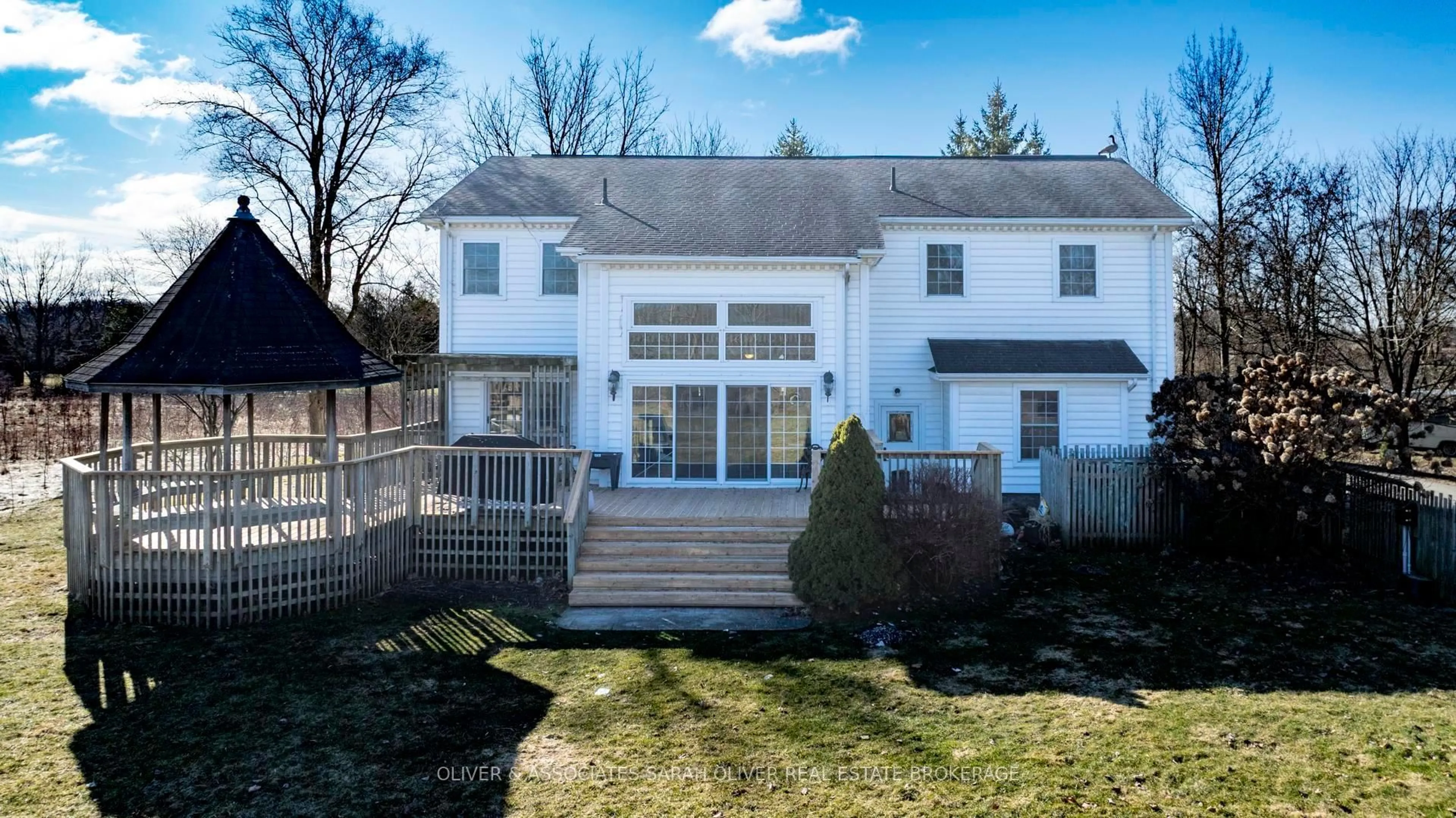 Home with vinyl exterior material, street for 6908 Egremont Dr, London North Ontario N6H 0H6