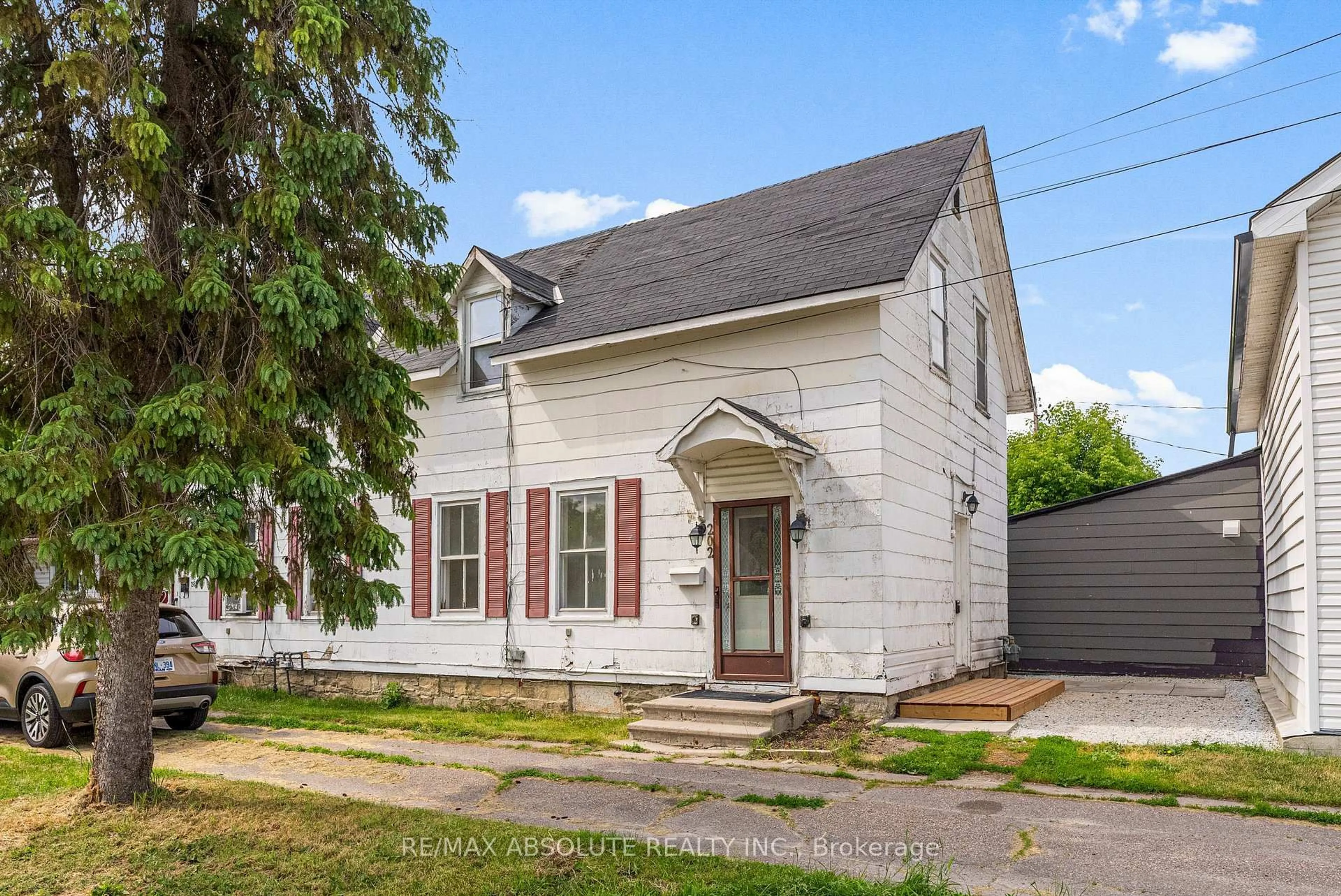 Unknown for 202 Bell St, Arnprior Ontario K7S 2R4