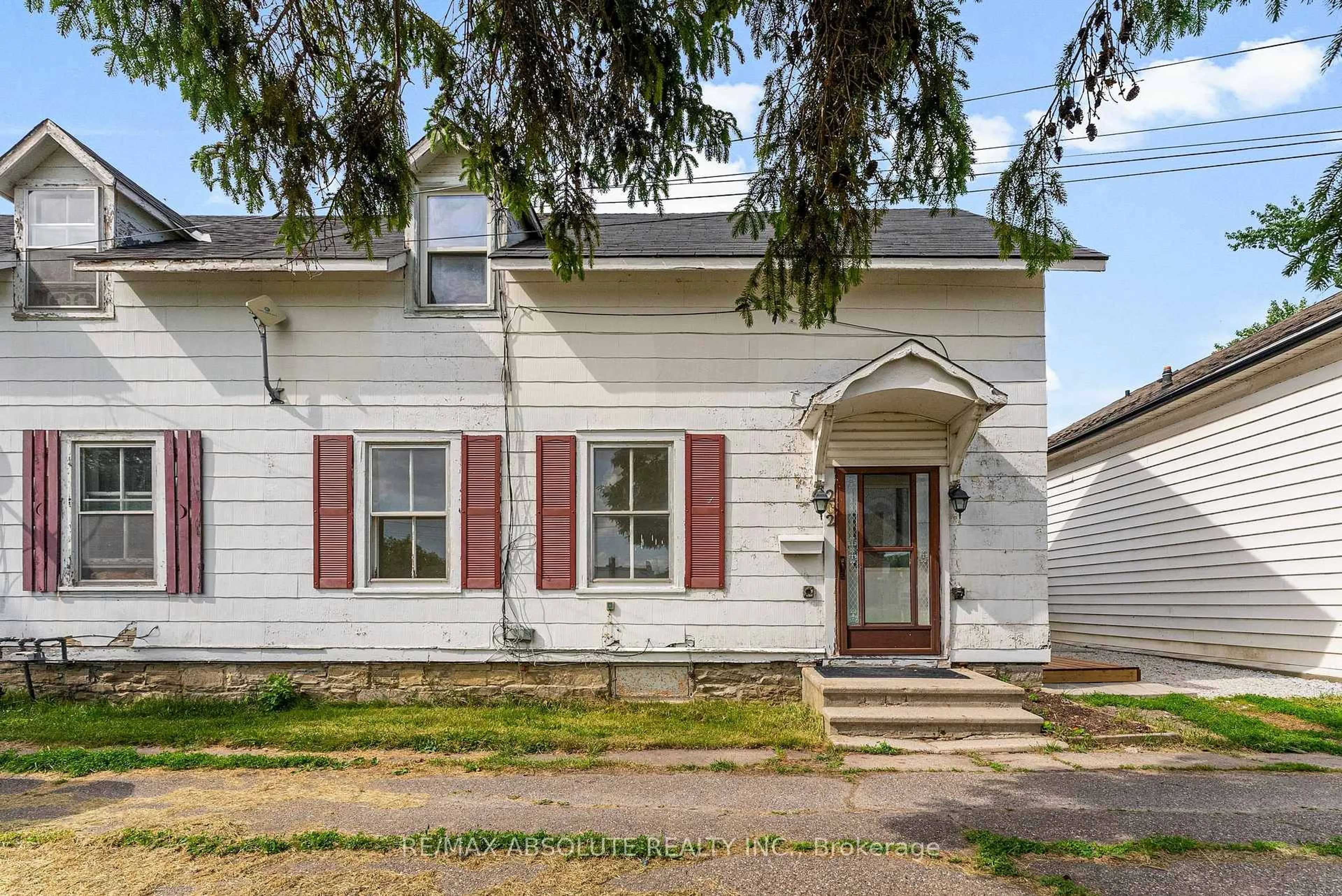 Unknown for 202 Bell St, Arnprior Ontario K7S 2R4