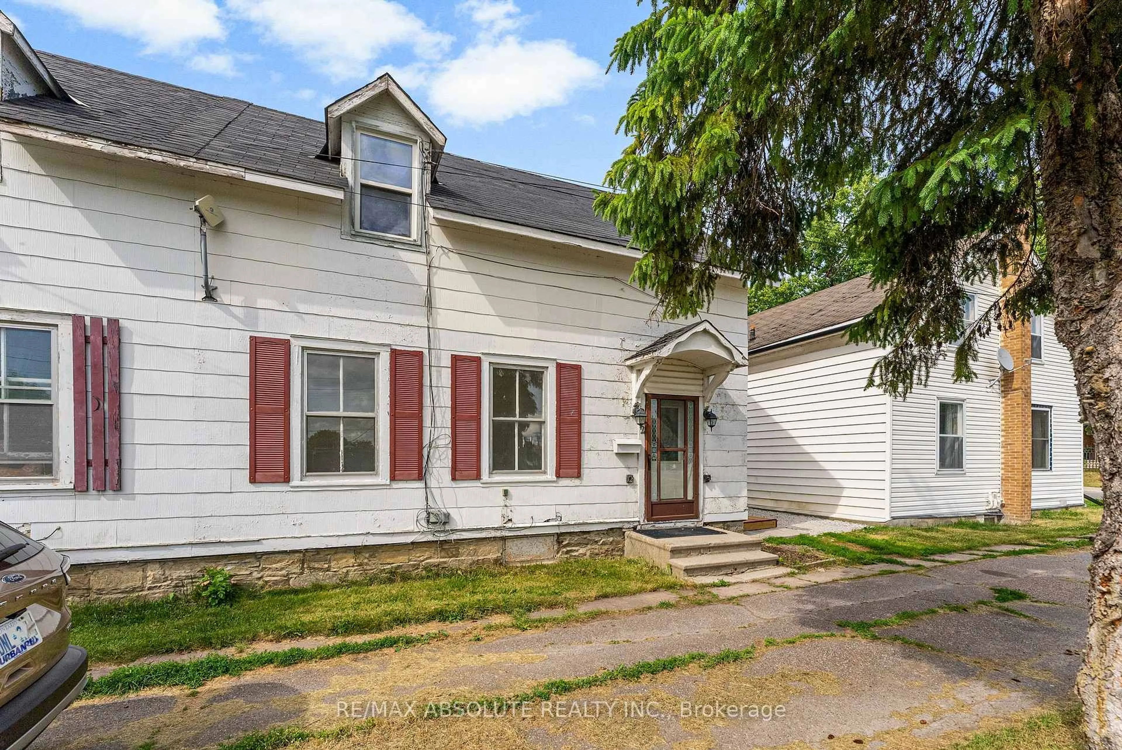 Unknown for 202 Bell St, Arnprior Ontario K7S 2R4