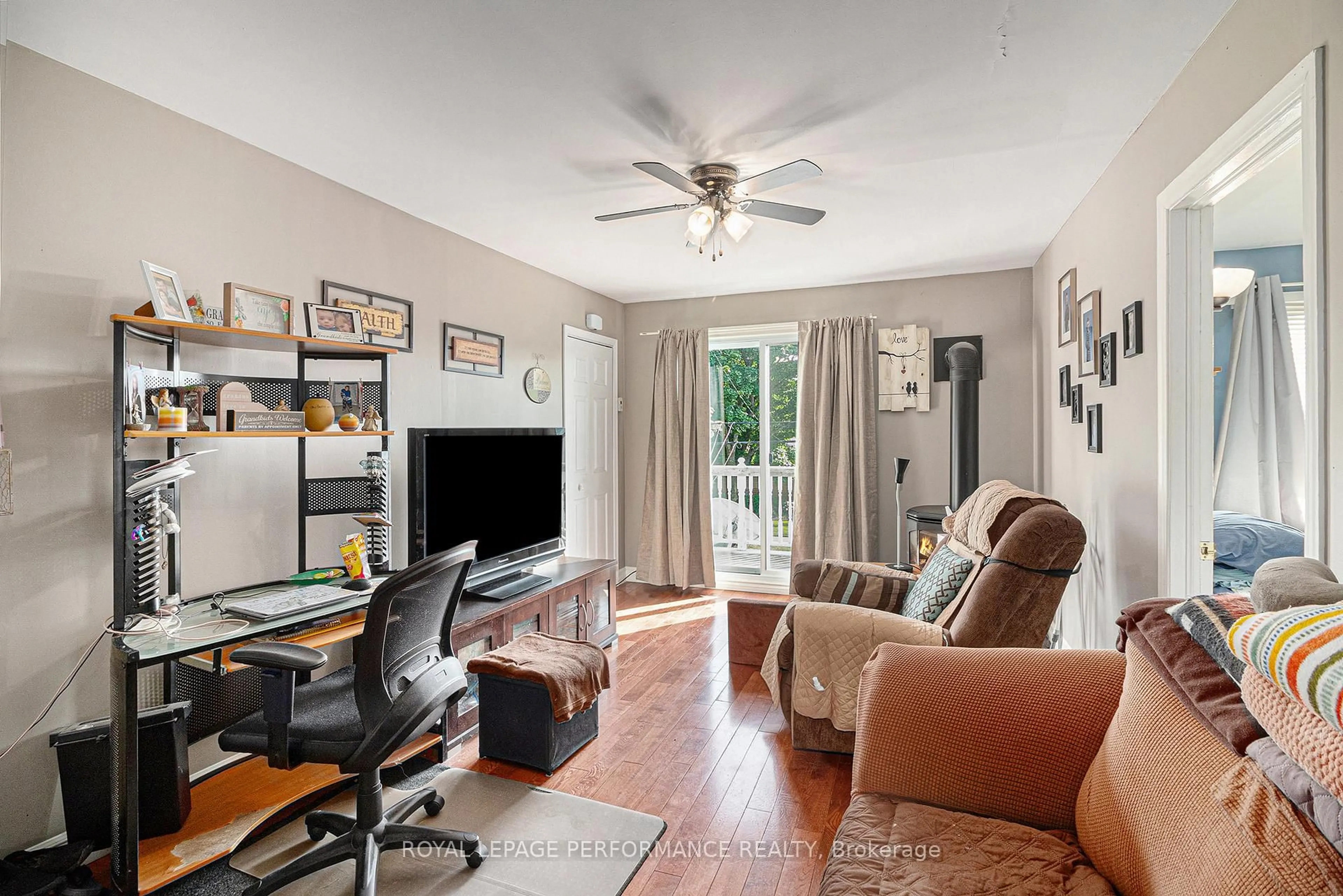 Living room with furniture, unknown for 656 St Felix St, Cornwall Ontario K6H 5B6