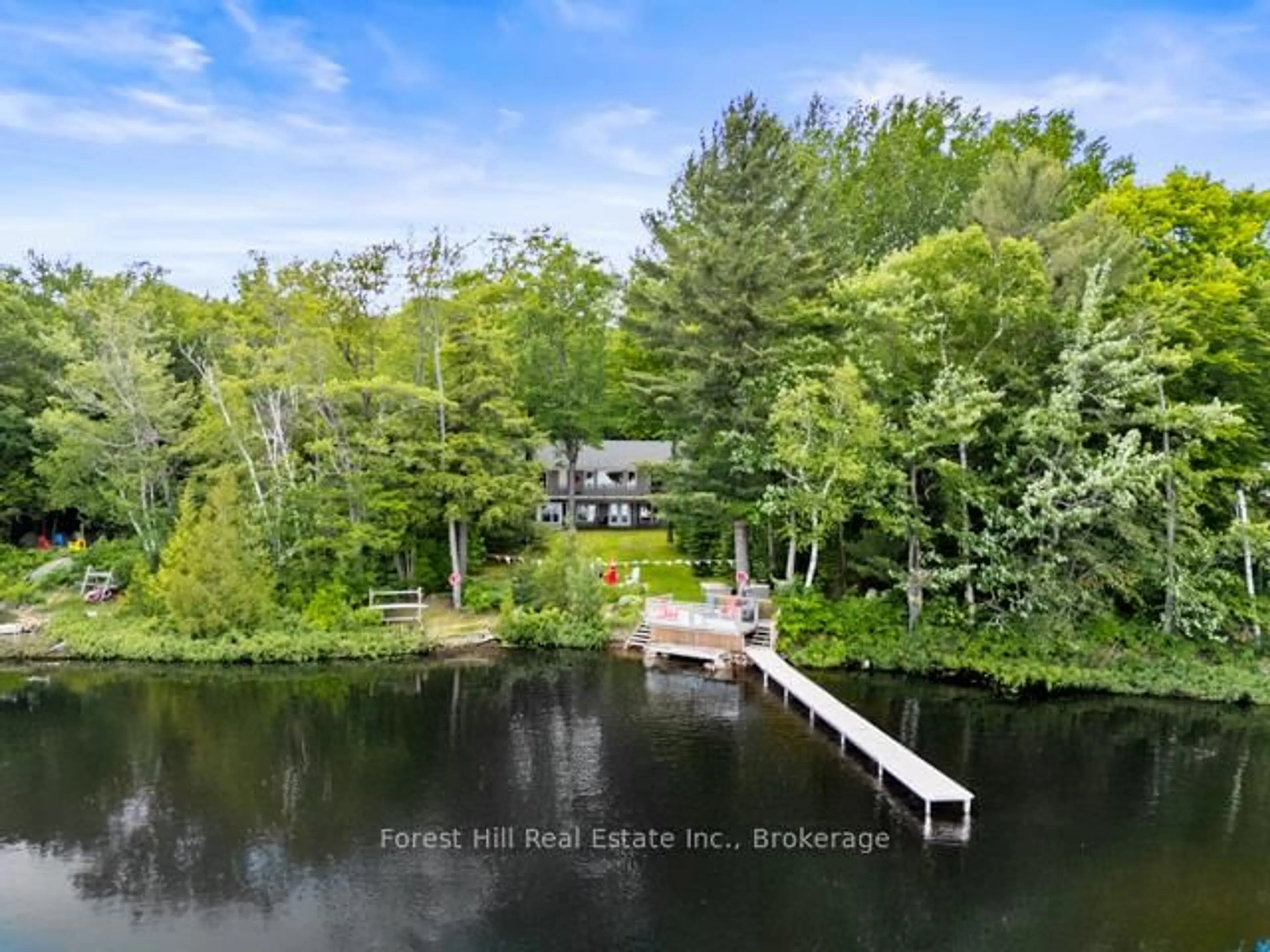 A pic from outside/outdoor area/front of a property/back of a property/a pic from drone, water/lake/river/ocean view for 1137 Dickie Lake Rd, Lake of Bays Ontario P0B 1E0