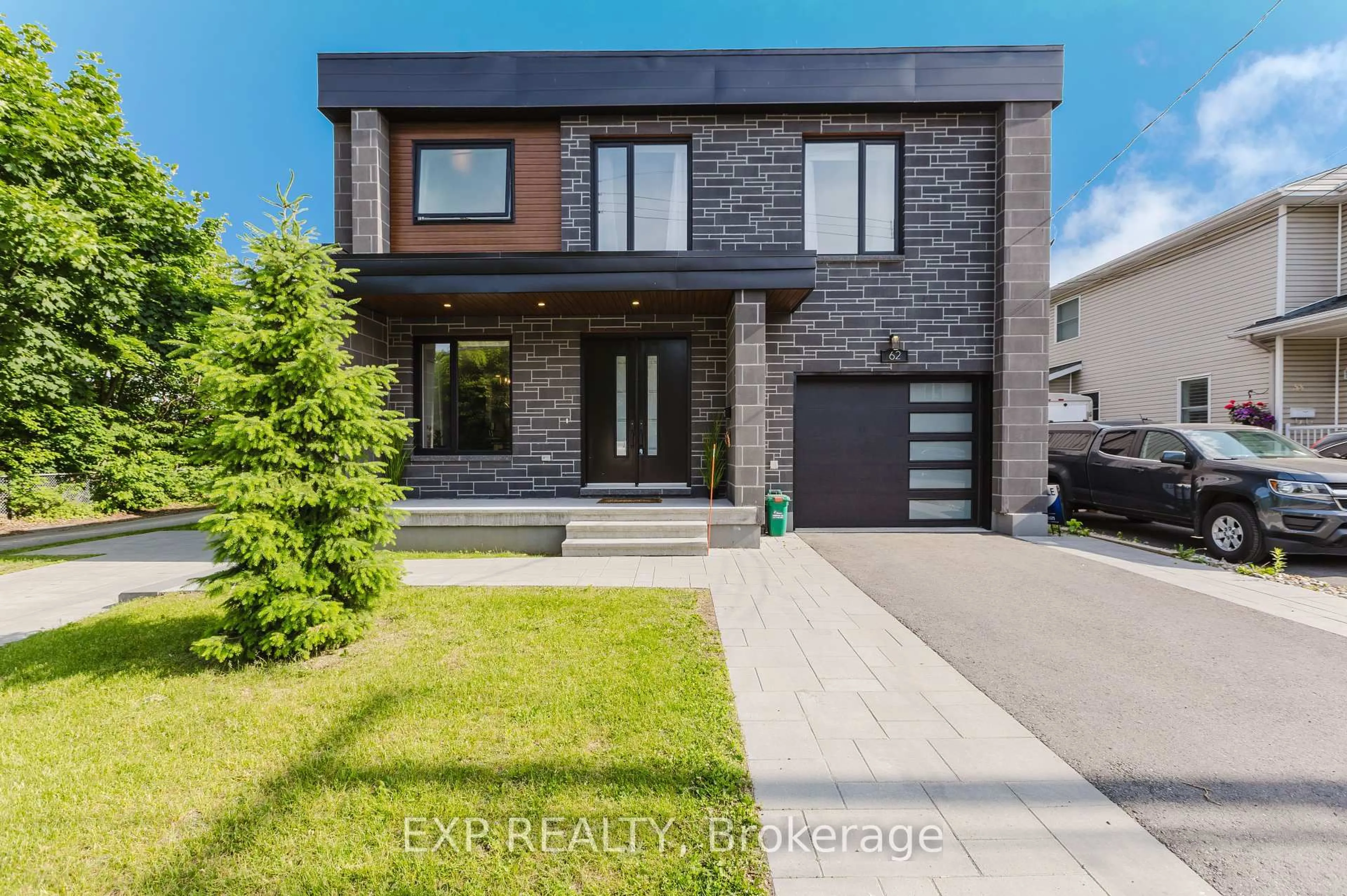 Home with brick exterior material, street for 62 COLUMBUS Ave, Ottawa Ontario K1K 1R3