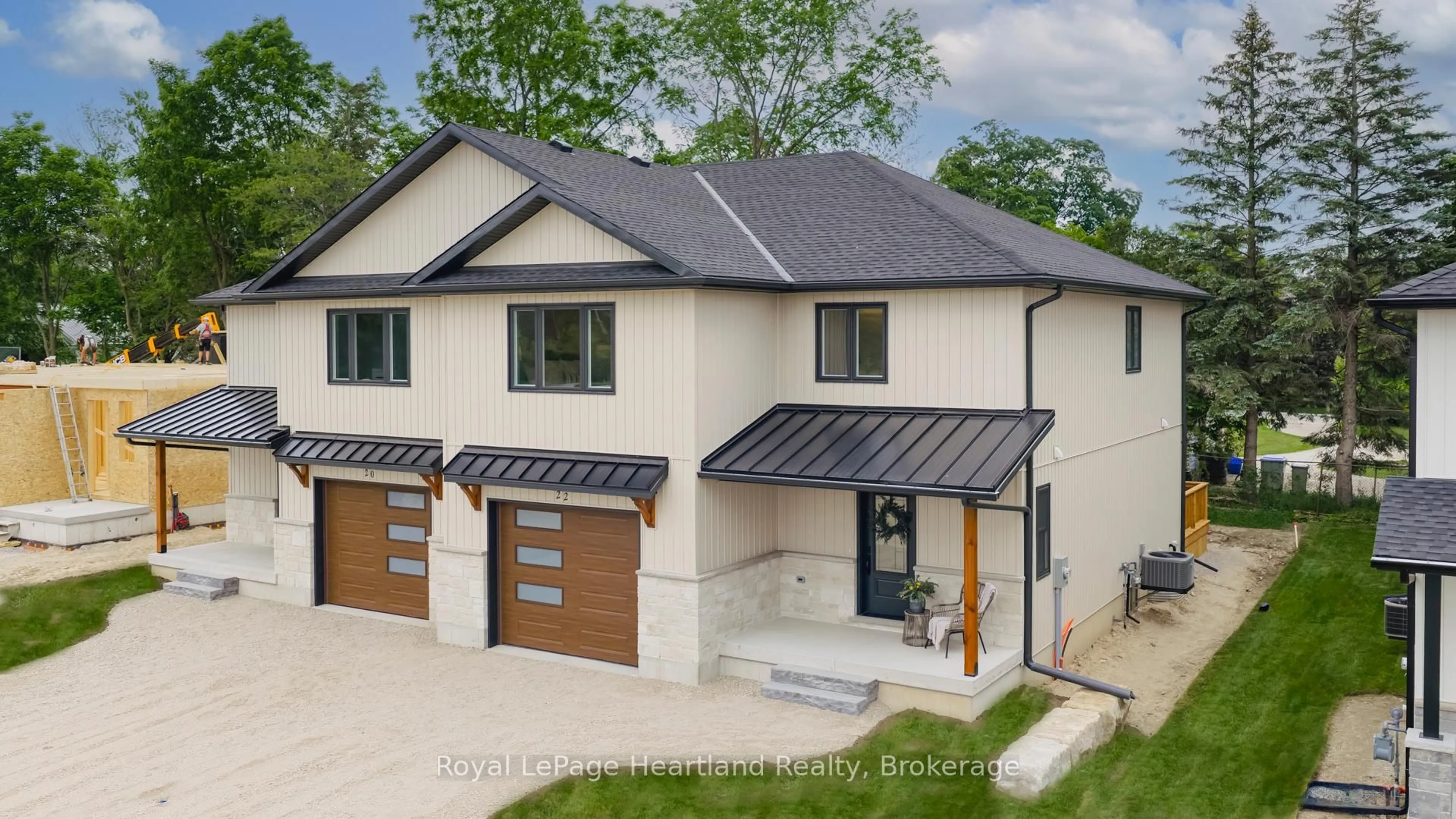 Unknown for 22 Roberts St, Huron East Ontario N0K 1W0