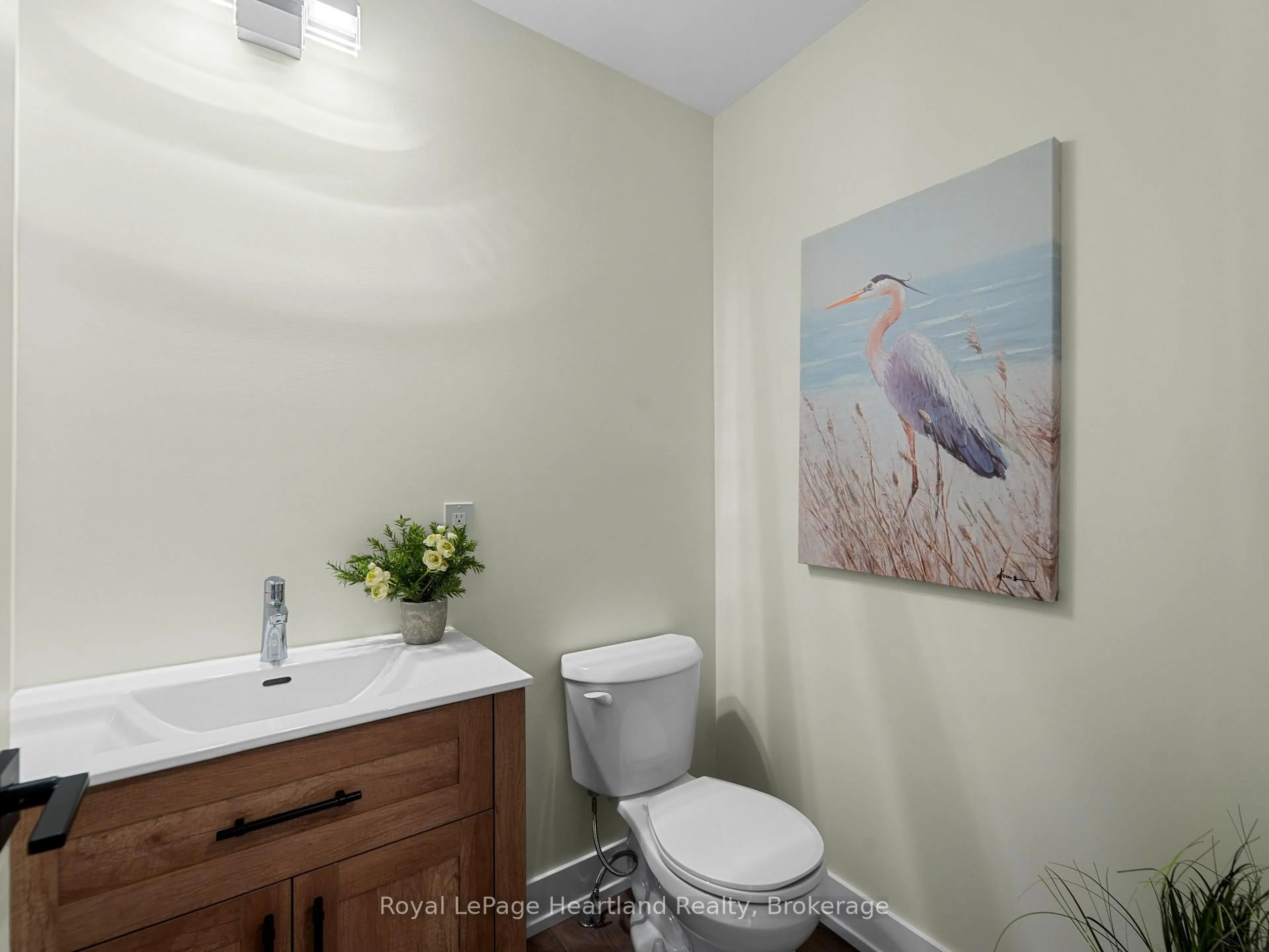 Standard bathroom, ceramic/tile floor for 22 Roberts St, Huron East Ontario N0K 1W0