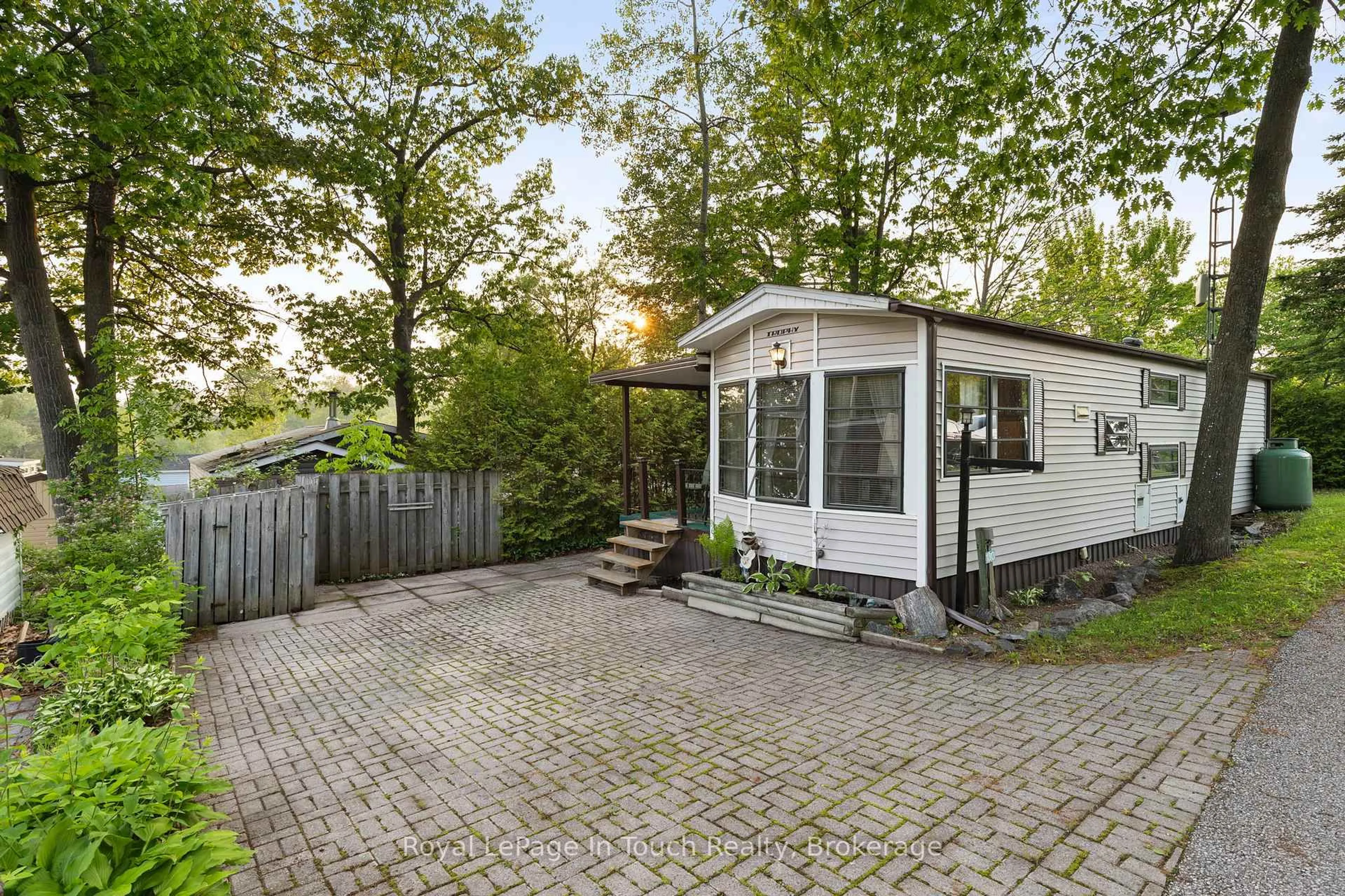 Unknown for 164 Lone Pine Rd ##130, Georgian Bay Ontario L0K 1S0