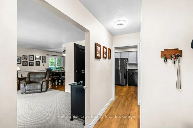 Additional image 40 of 52 Parkside Ave