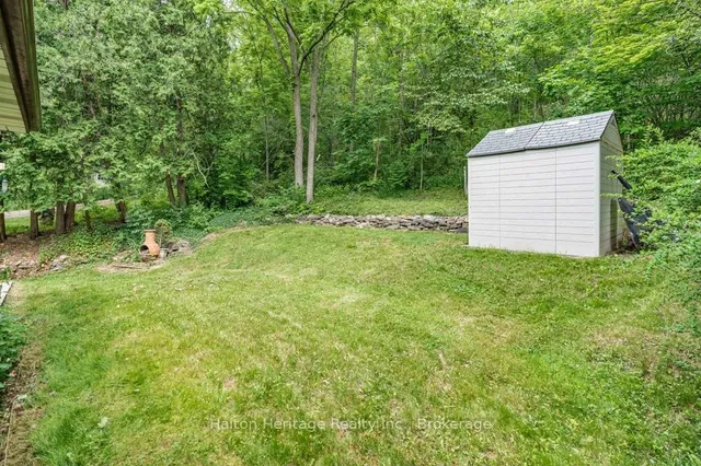 Additional image 18 of 52 Parkside Ave
