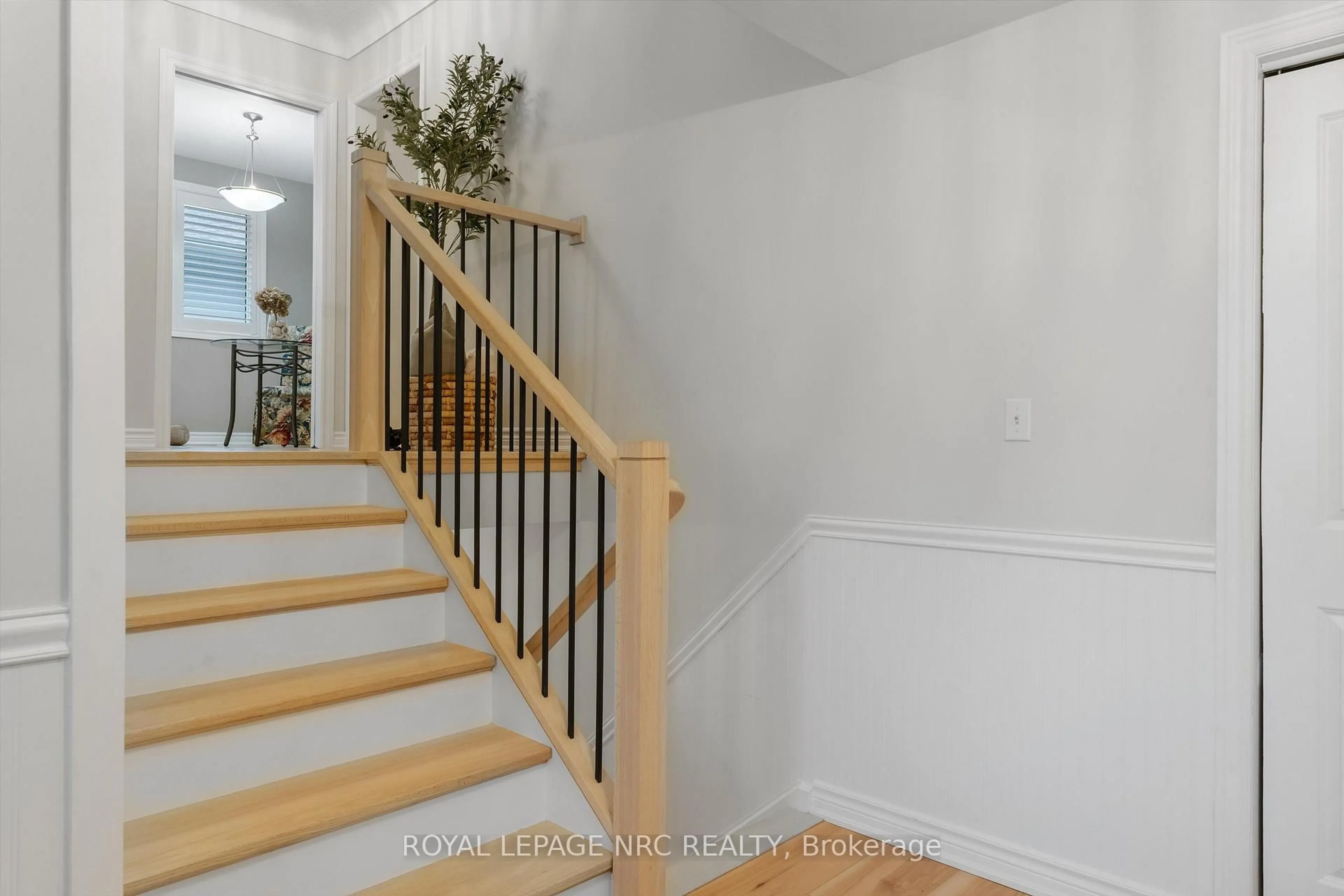 Unknown for 24 Old Mill Rd, St. Catharines Ontario L2N 6X2