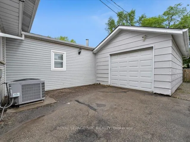 Additional image 28 of 39 Meadowlark St
