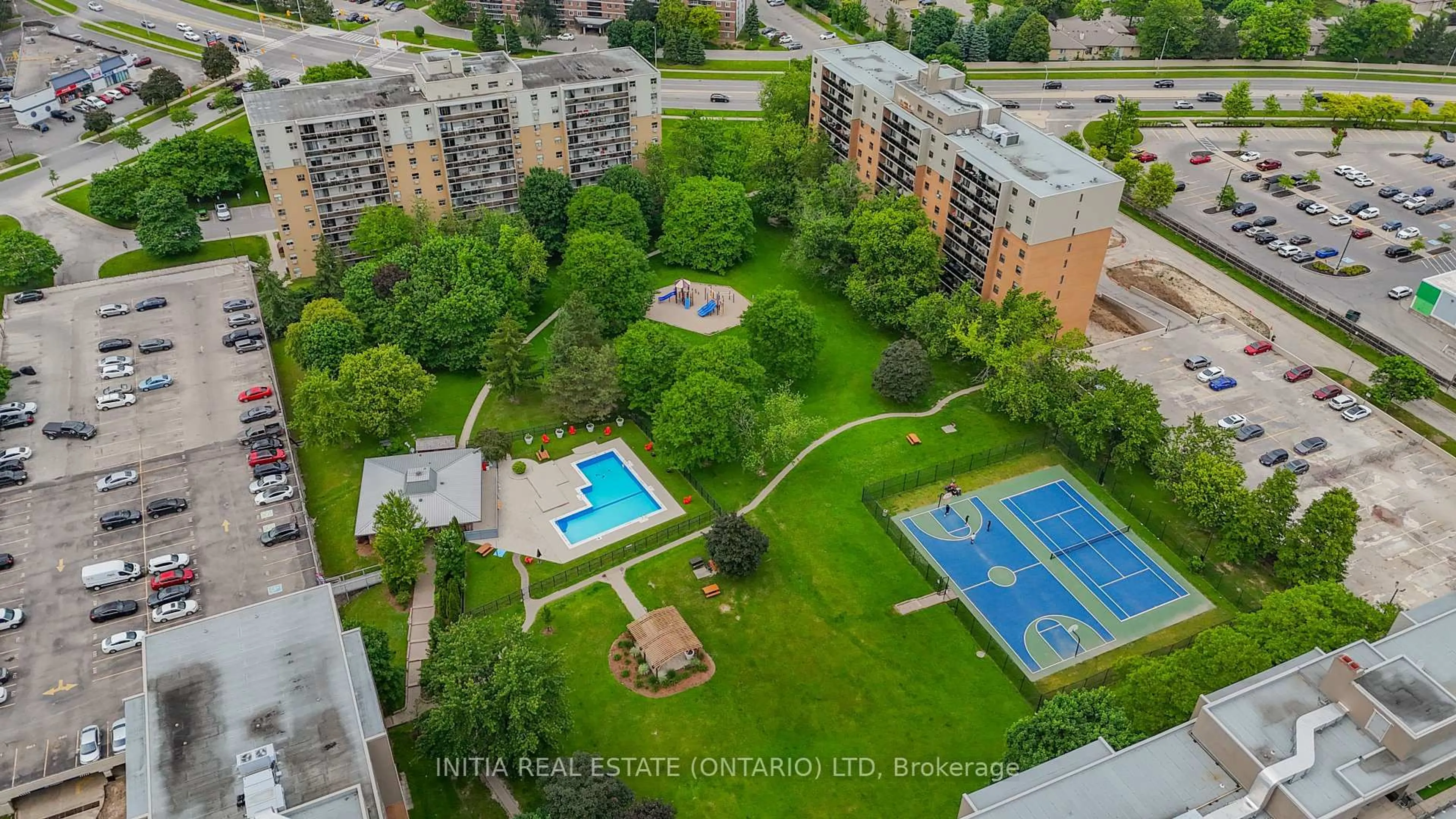 A pic from outside/outdoor area/front of a property/back of a property/a pic from drone, city buildings view from balcony for 931 Wonderland Rd #612, London South Ontario N6K 2X6
