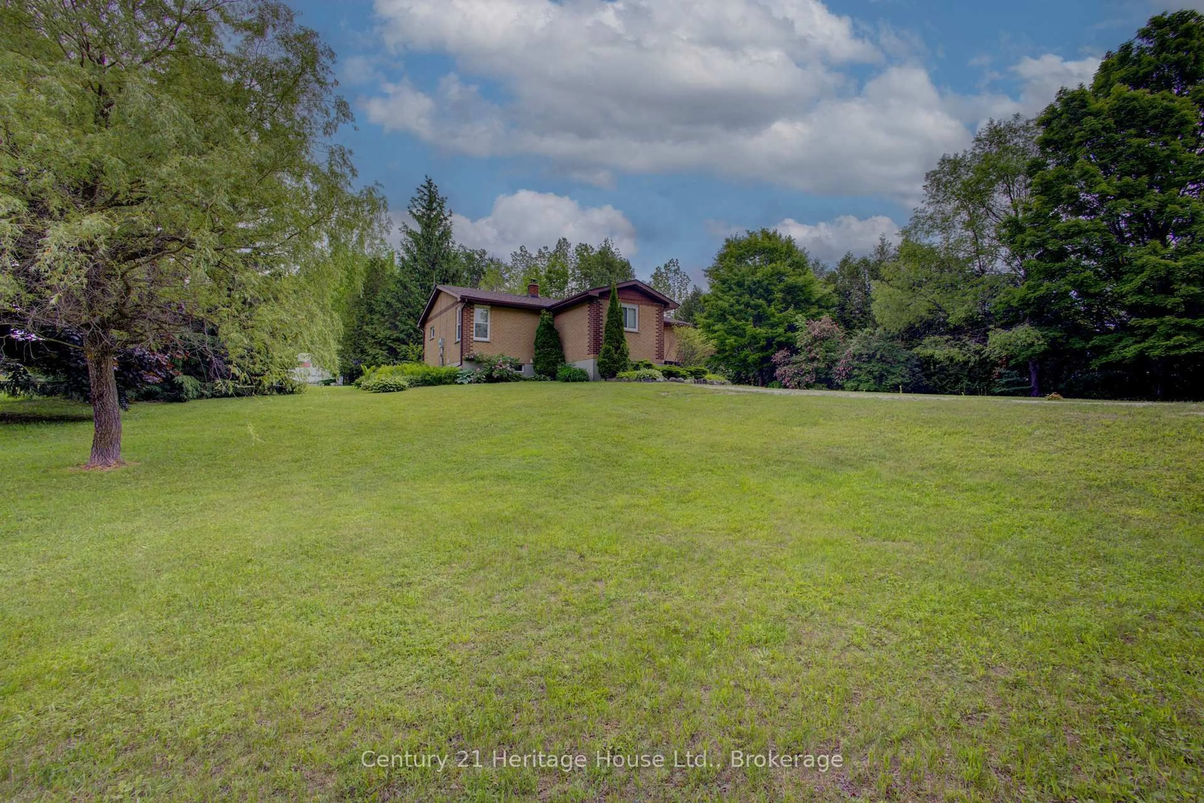 A pic from outside/outdoor area/front of a property/back of a property/a pic from drone, water/lake/river/ocean view for 573433 Boot Jack Ranch Rd, West Grey Ontario N0C 1K0
