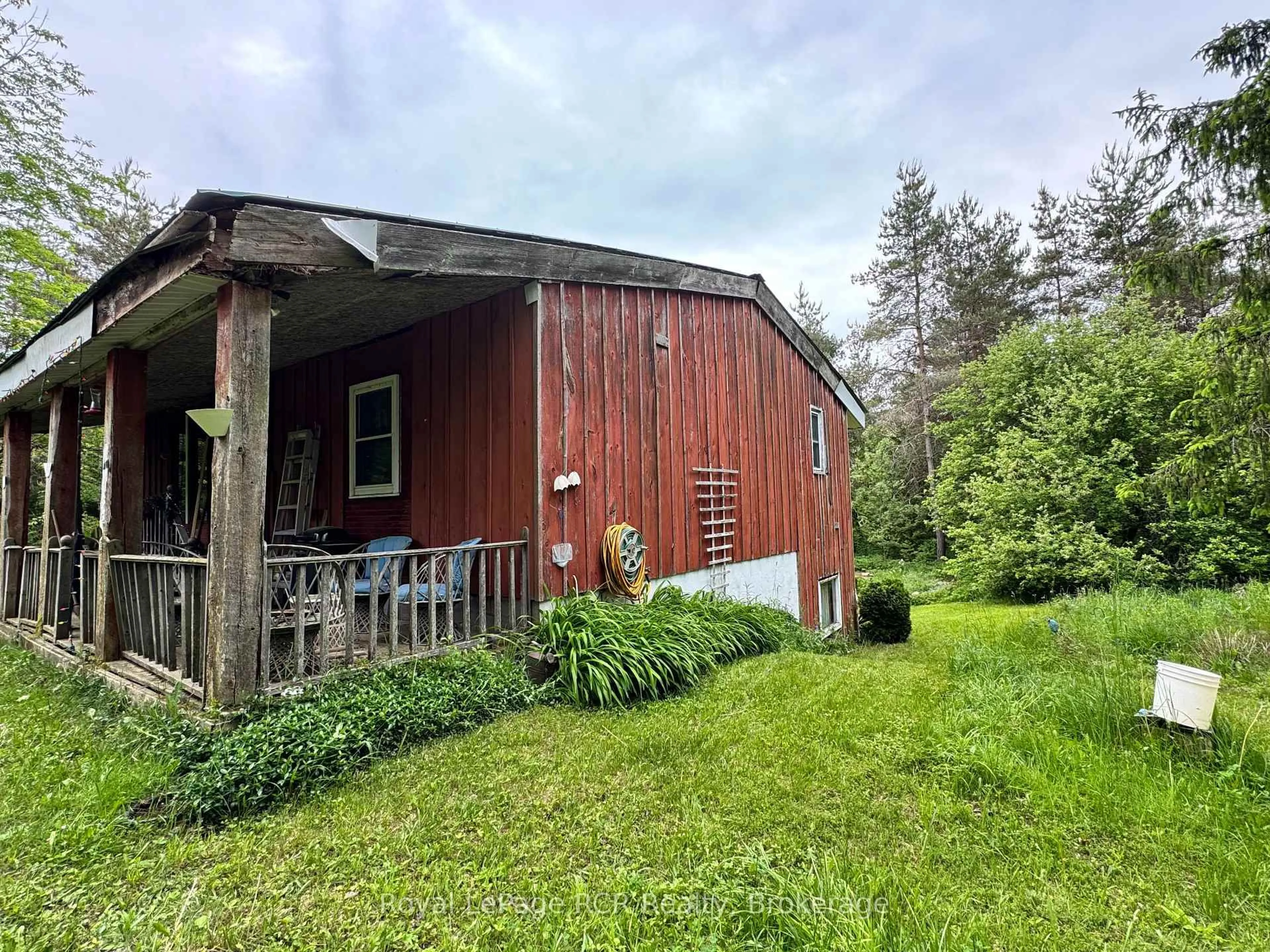 Shed for 585250 Sideroad 10 A, Grey Highlands Ontario N0C 1H0