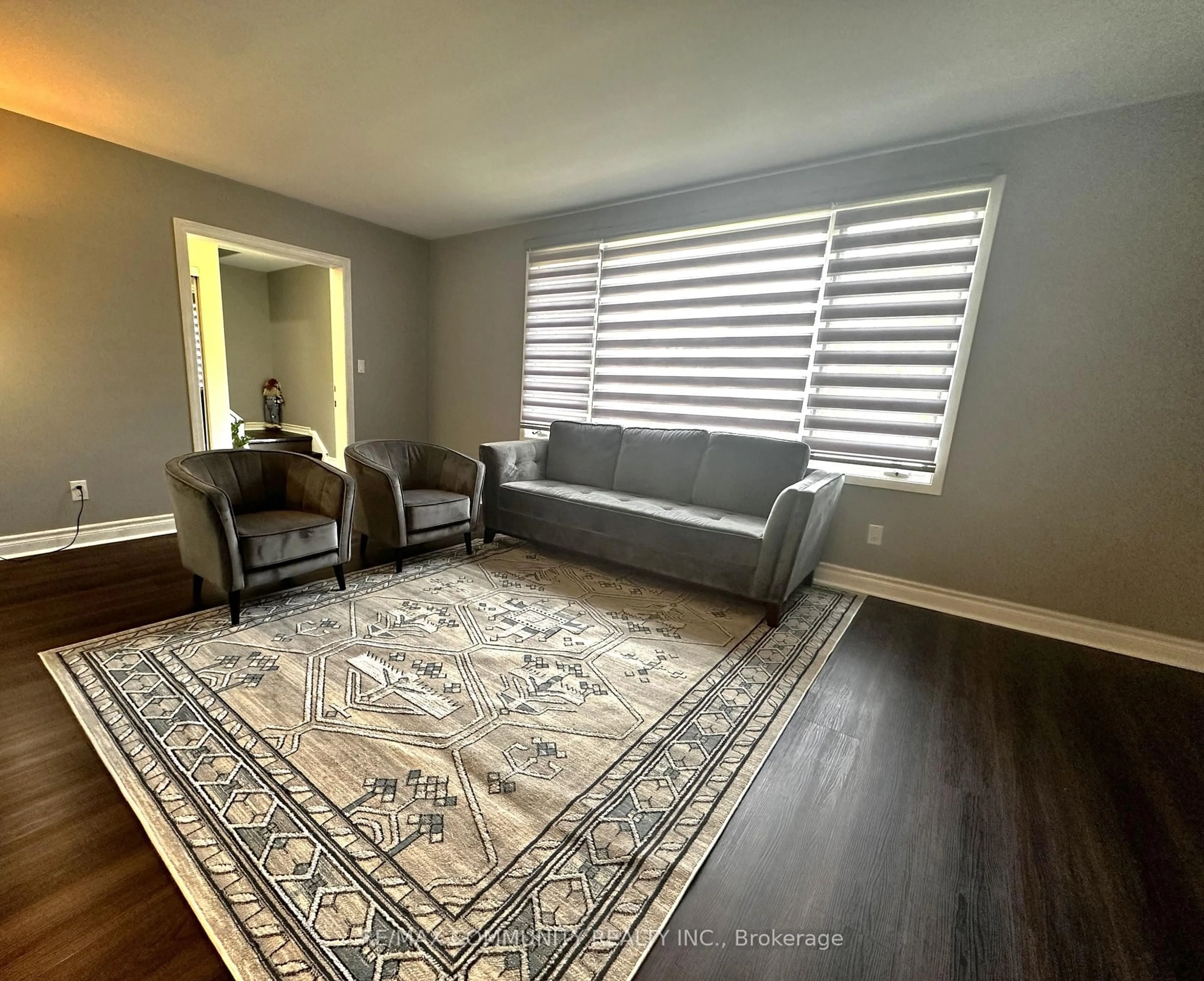 Living room with furniture, unknown for 167 BRAEMAR Rd, Kingston Ontario K7M 4B7