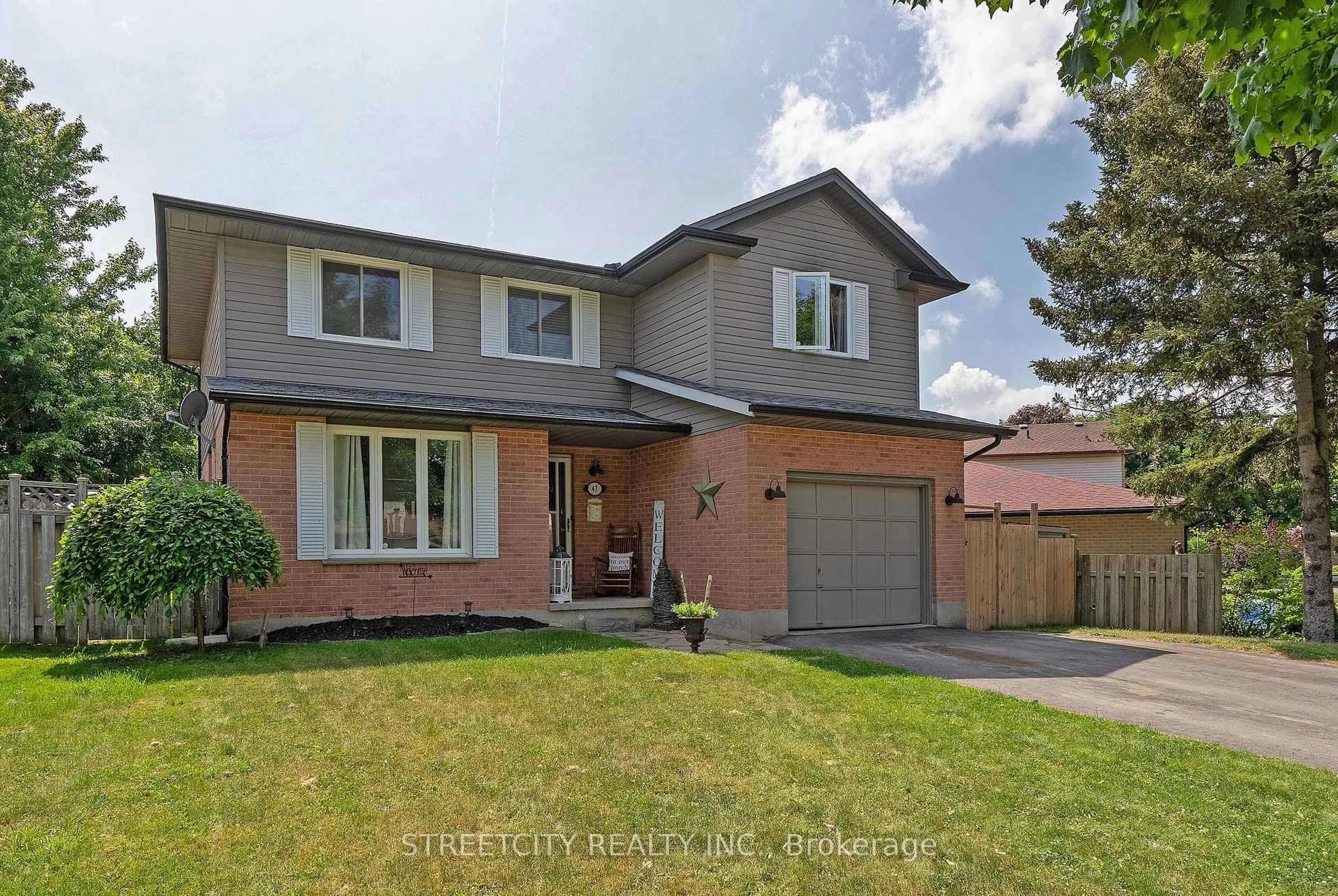 Home with brick exterior material, street for 47 Fox Hollow Cres, London North Ontario N6G 3R1