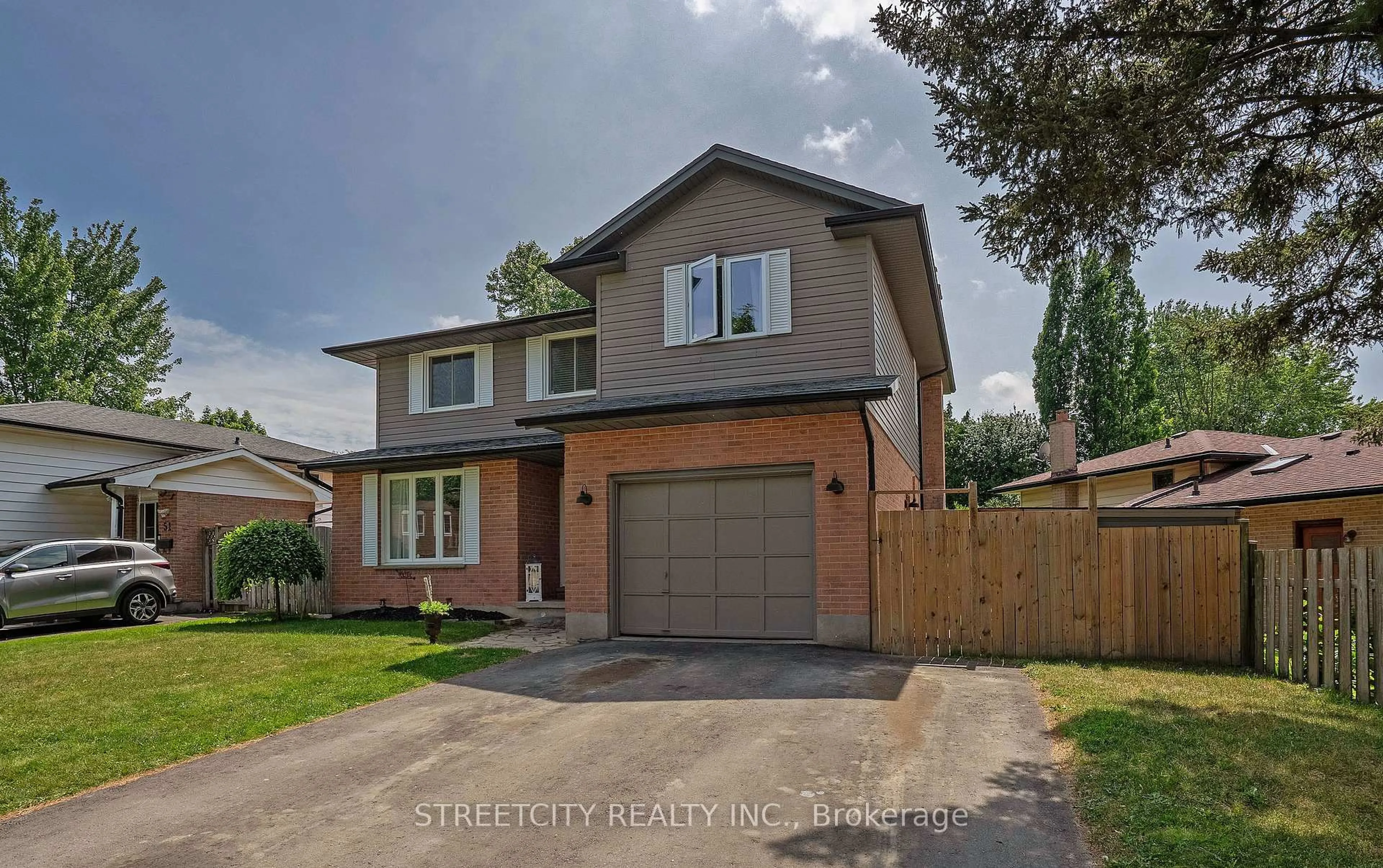 Home with brick exterior material, street for 47 Fox Hollow Cres, London North Ontario N6G 3R1