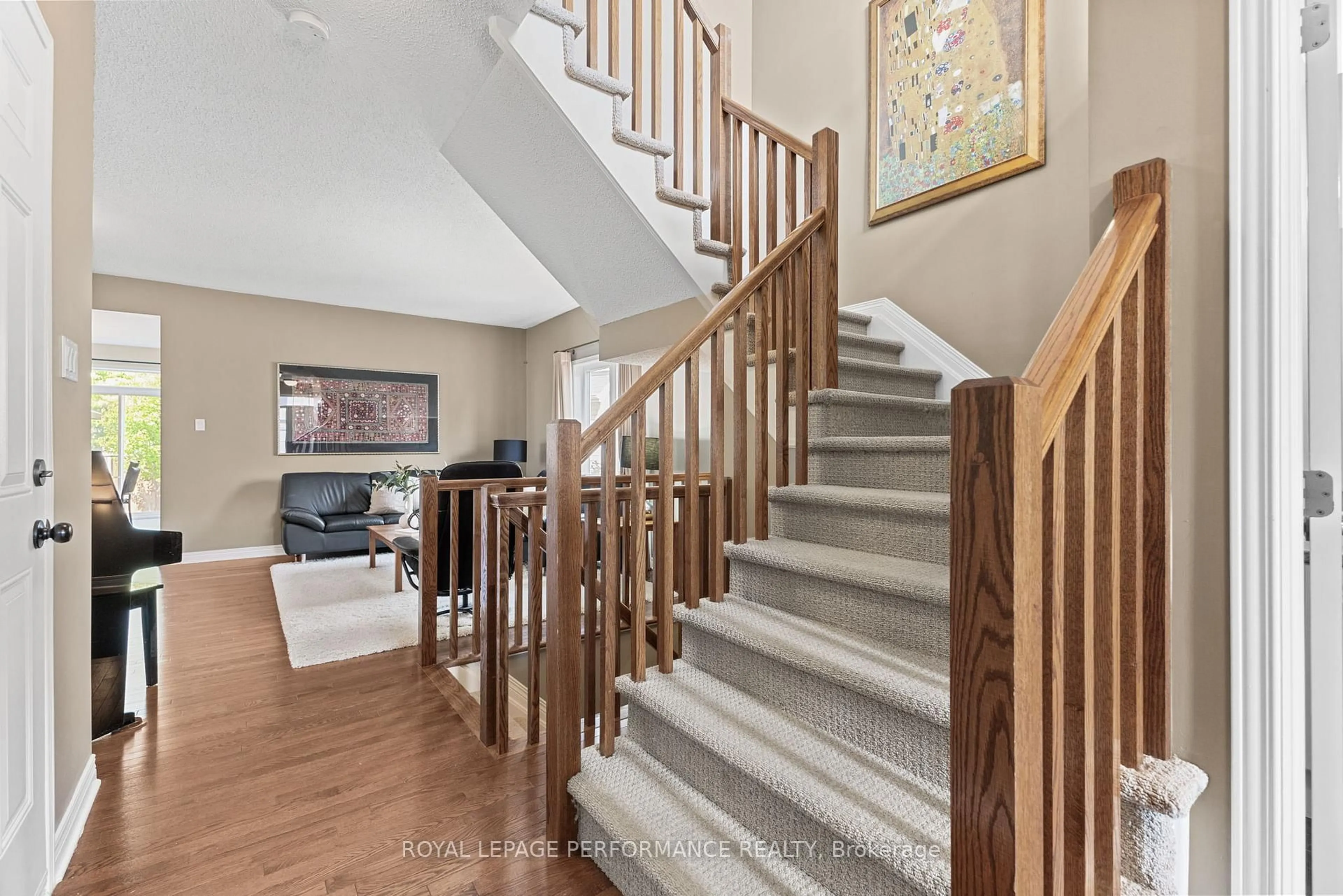 Stairs for 372 Antigonish Ave, Ottawa Ontario K4A 0T9
