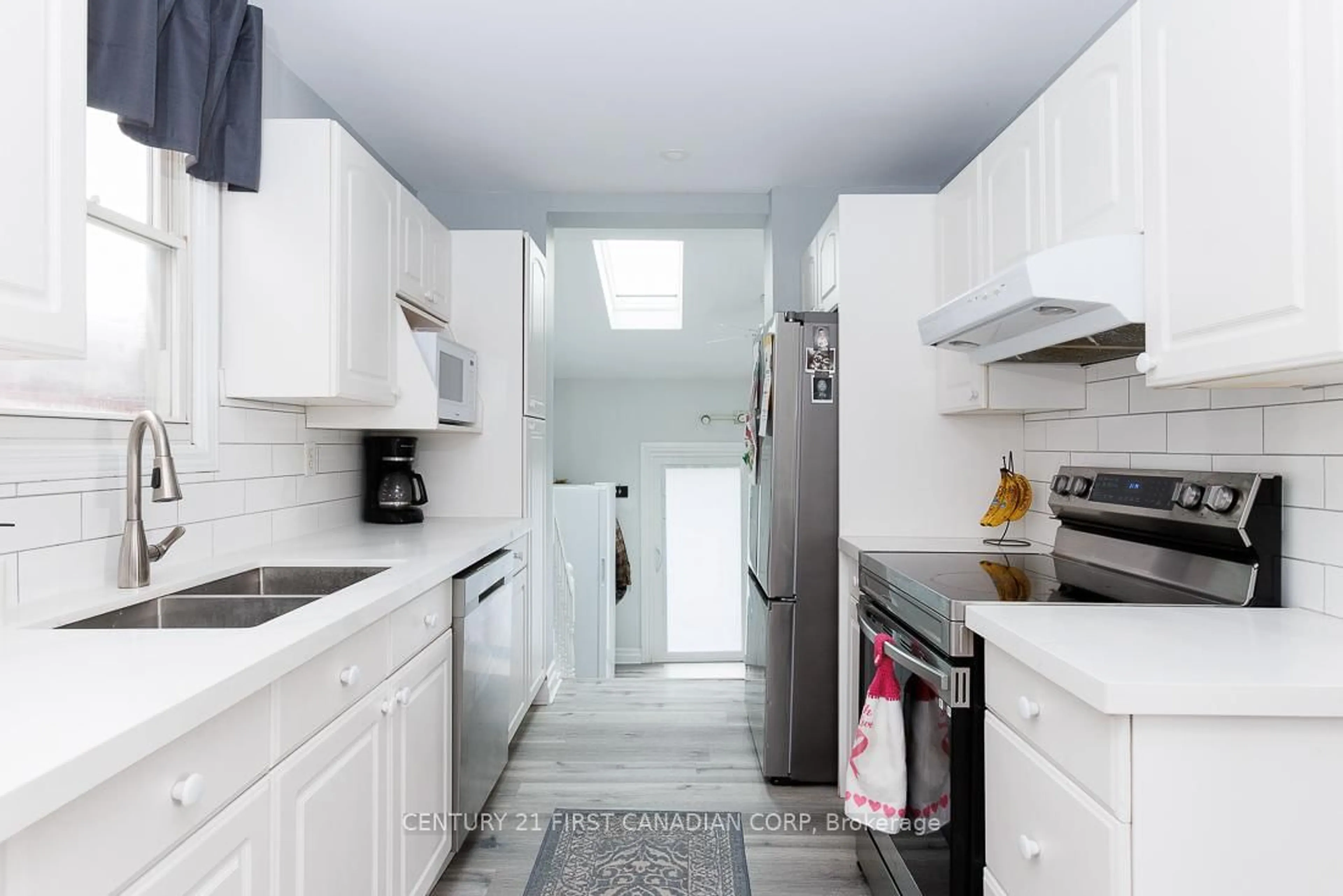Unknown for 1051 Hamilton Rd, London East Ontario N5W 1A7