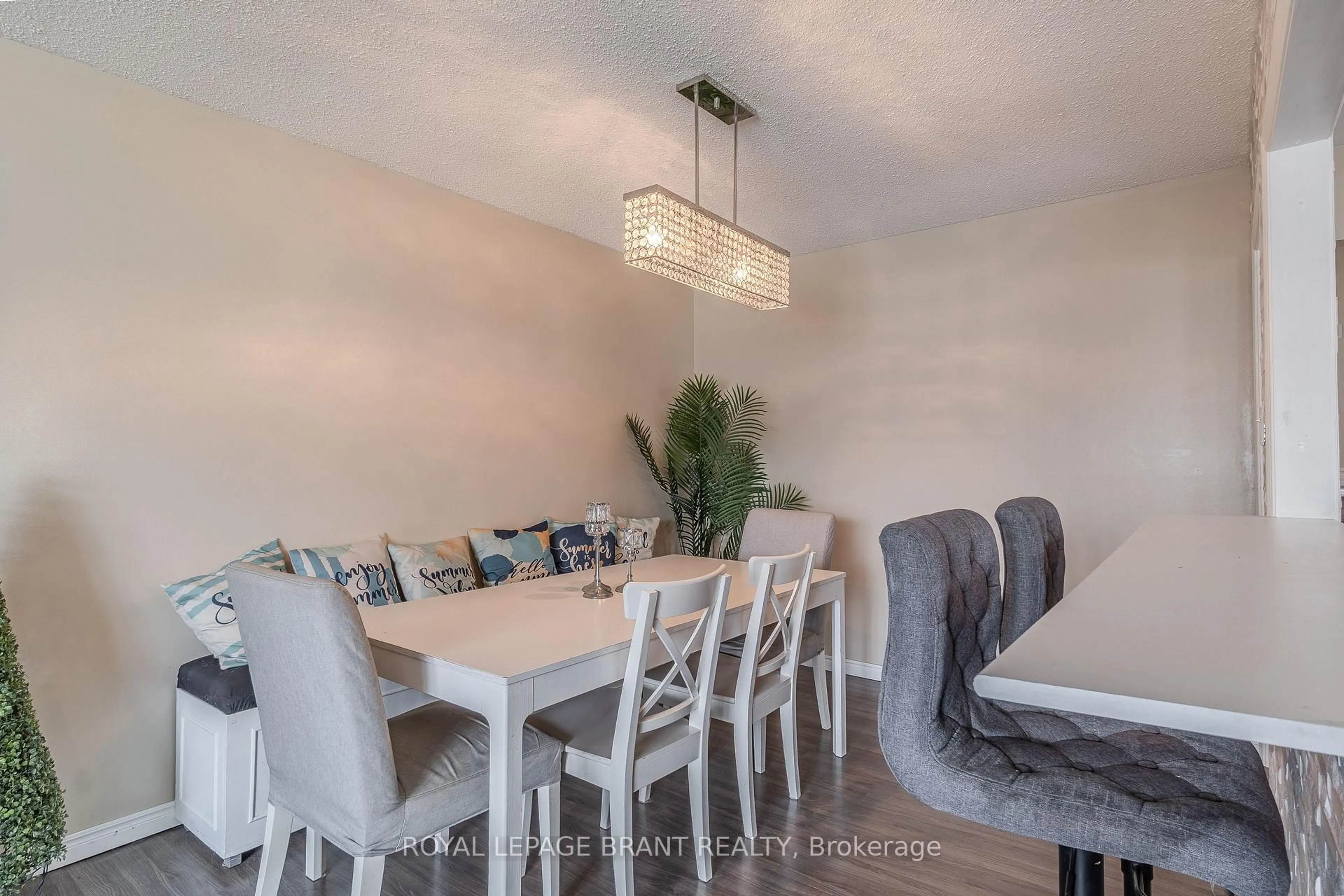 Dining room, unknown for 53 Abeles Ave, Brant Ontario N3L 3N8