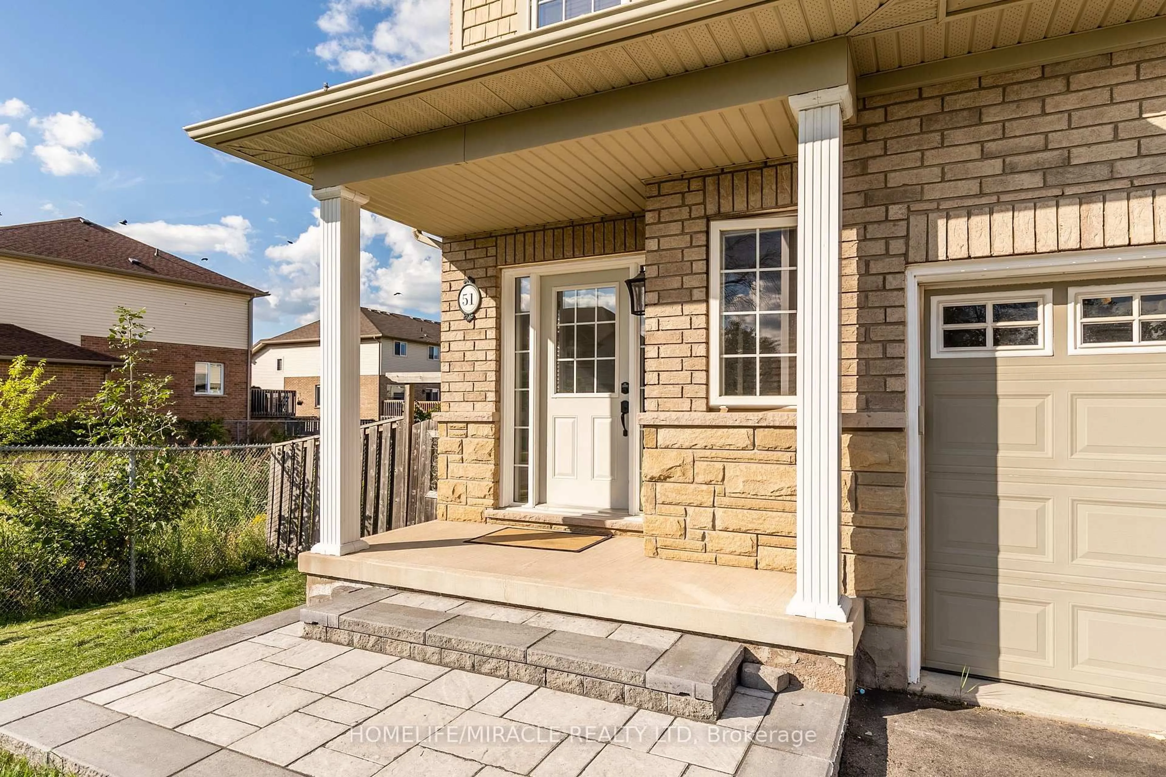 Unknown for 51 Palacebeach Tr, Hamilton Ontario L8E 0B9