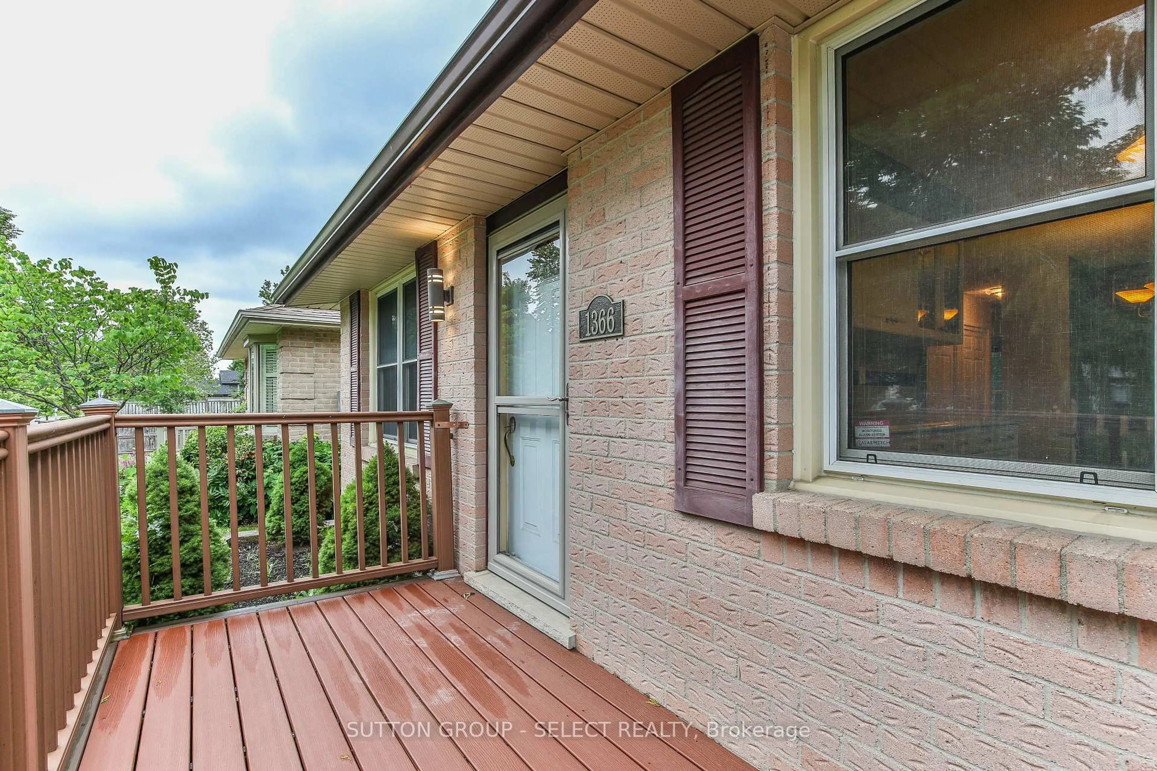Home with brick exterior material, street for 1366 Aldersbrook Rd, London North Ontario N6G 3J3