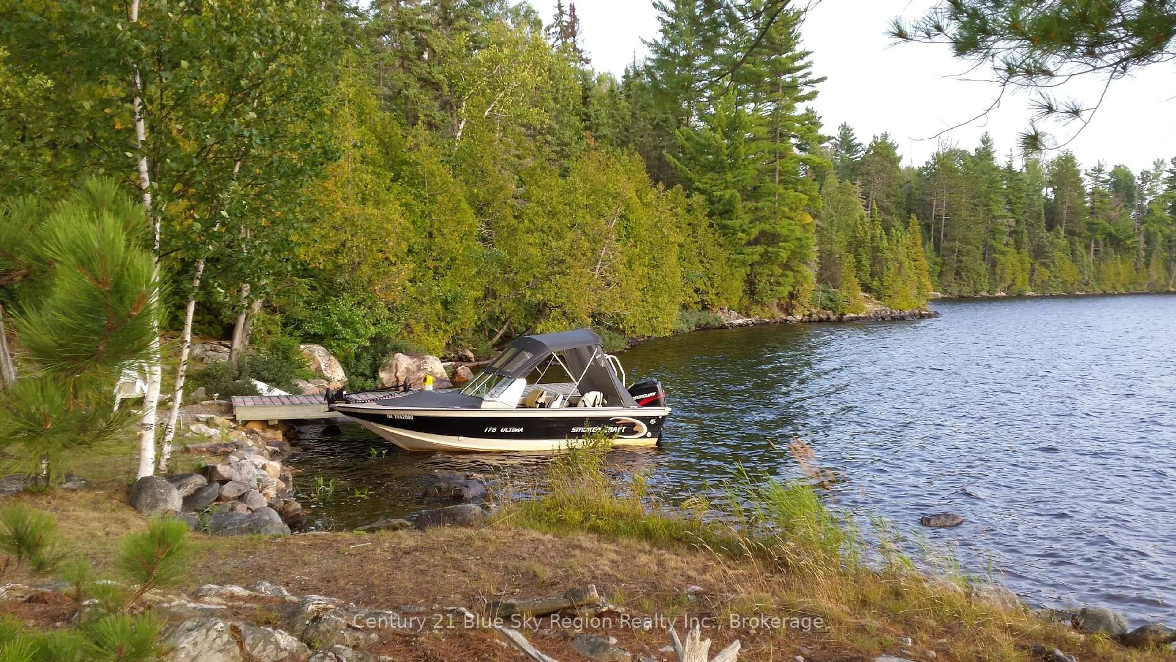 Blurry image for 75 Richfield Rd, Temagami Ontario P0H 1T0