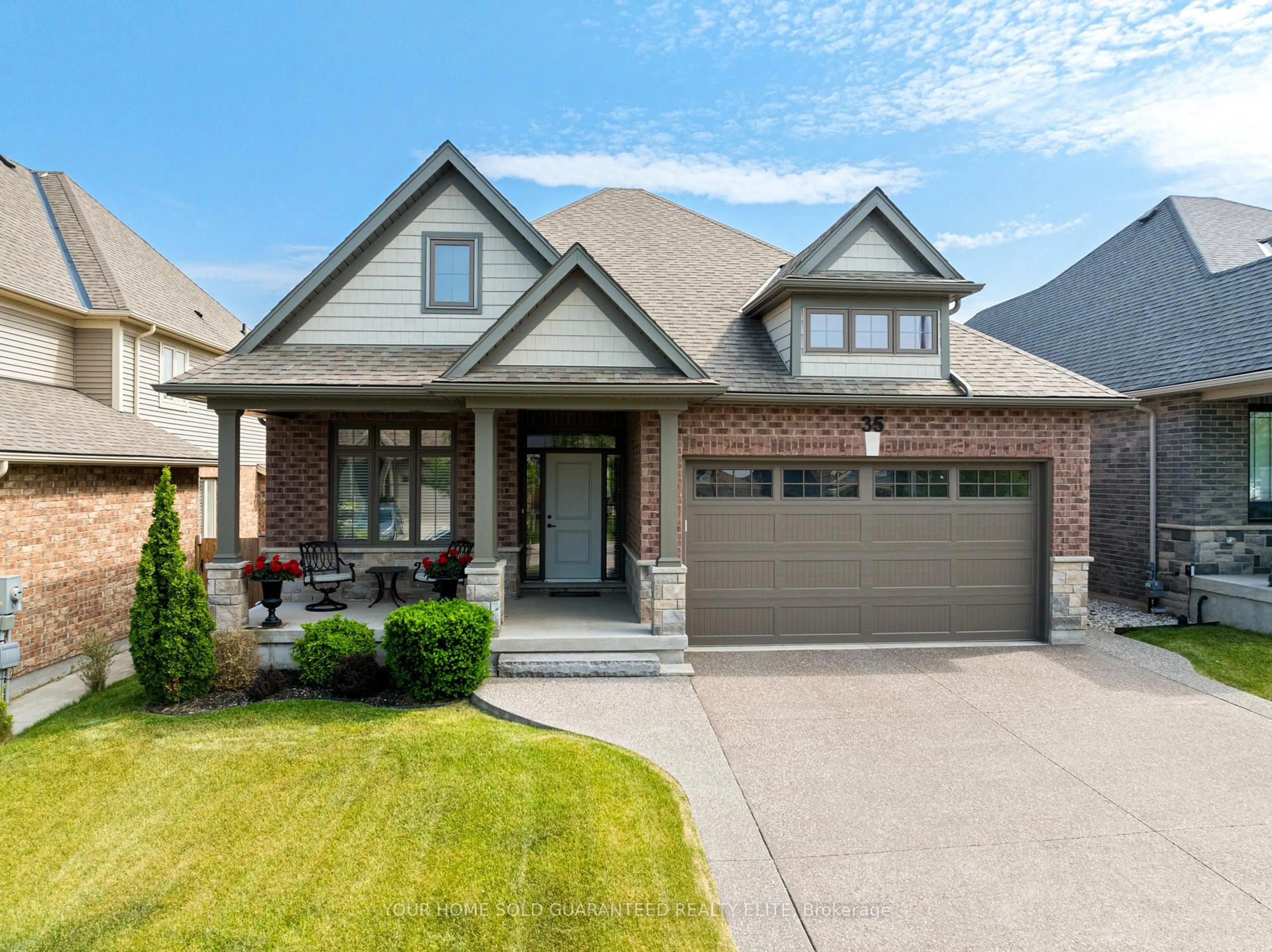 Home with brick exterior material, street for 35 Secord St, Thorold Ontario L2V 0E6