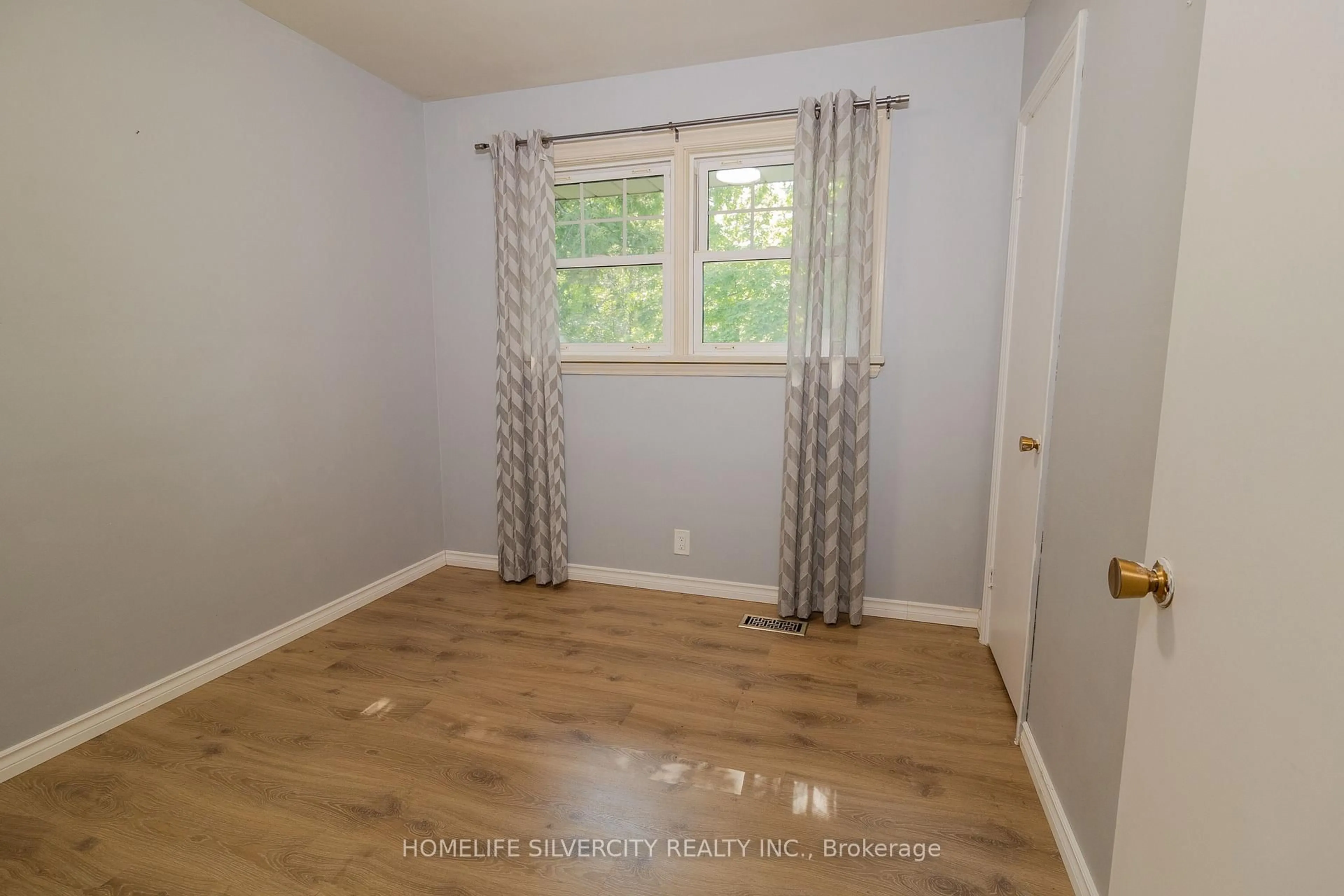 A pic of a room for 259 Greenwood Ave, London South Ontario N6J 3G5