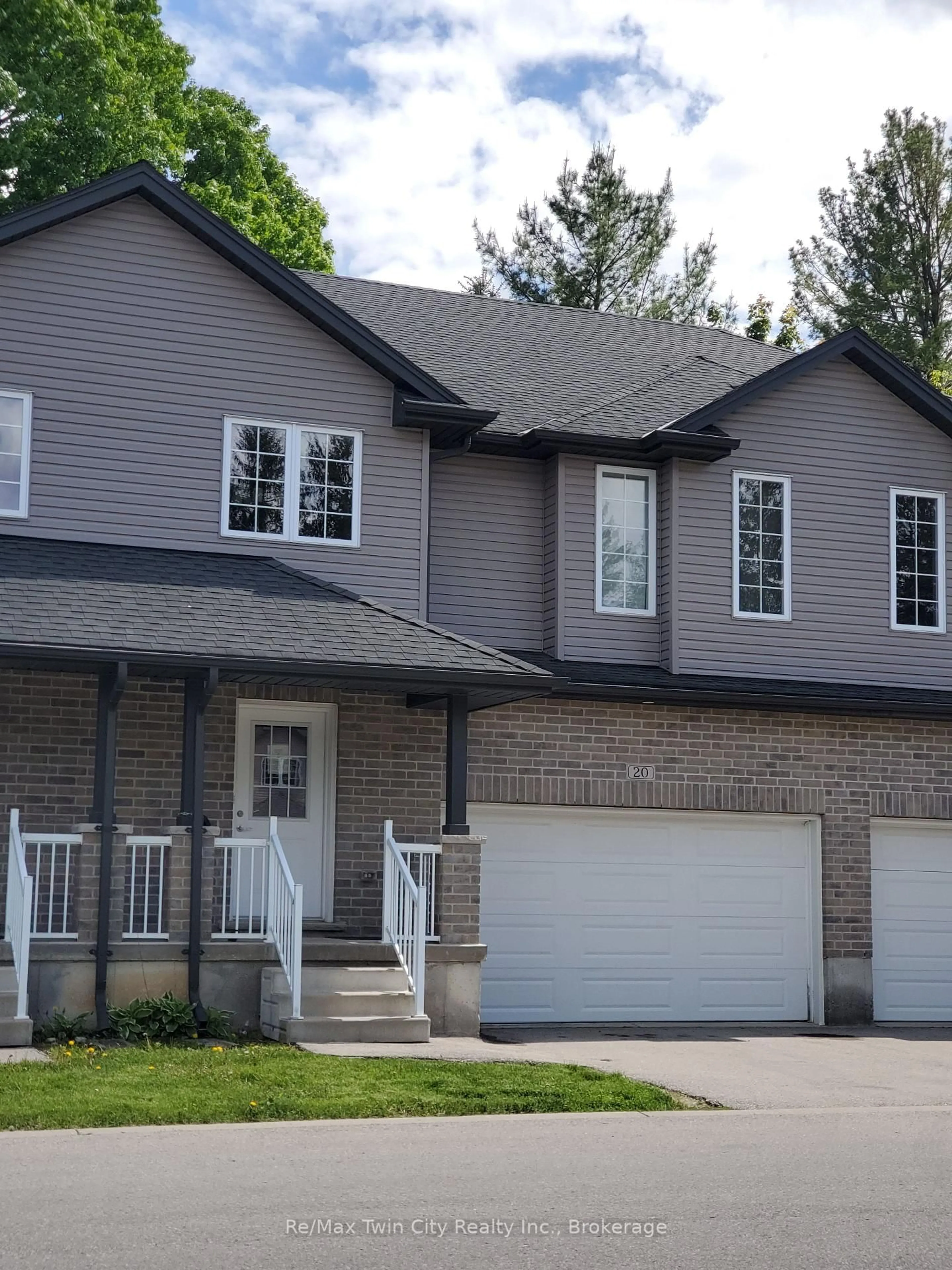 Home with vinyl exterior material, street for 343 Huron St #20, Woodstock Ontario N4S 7A5