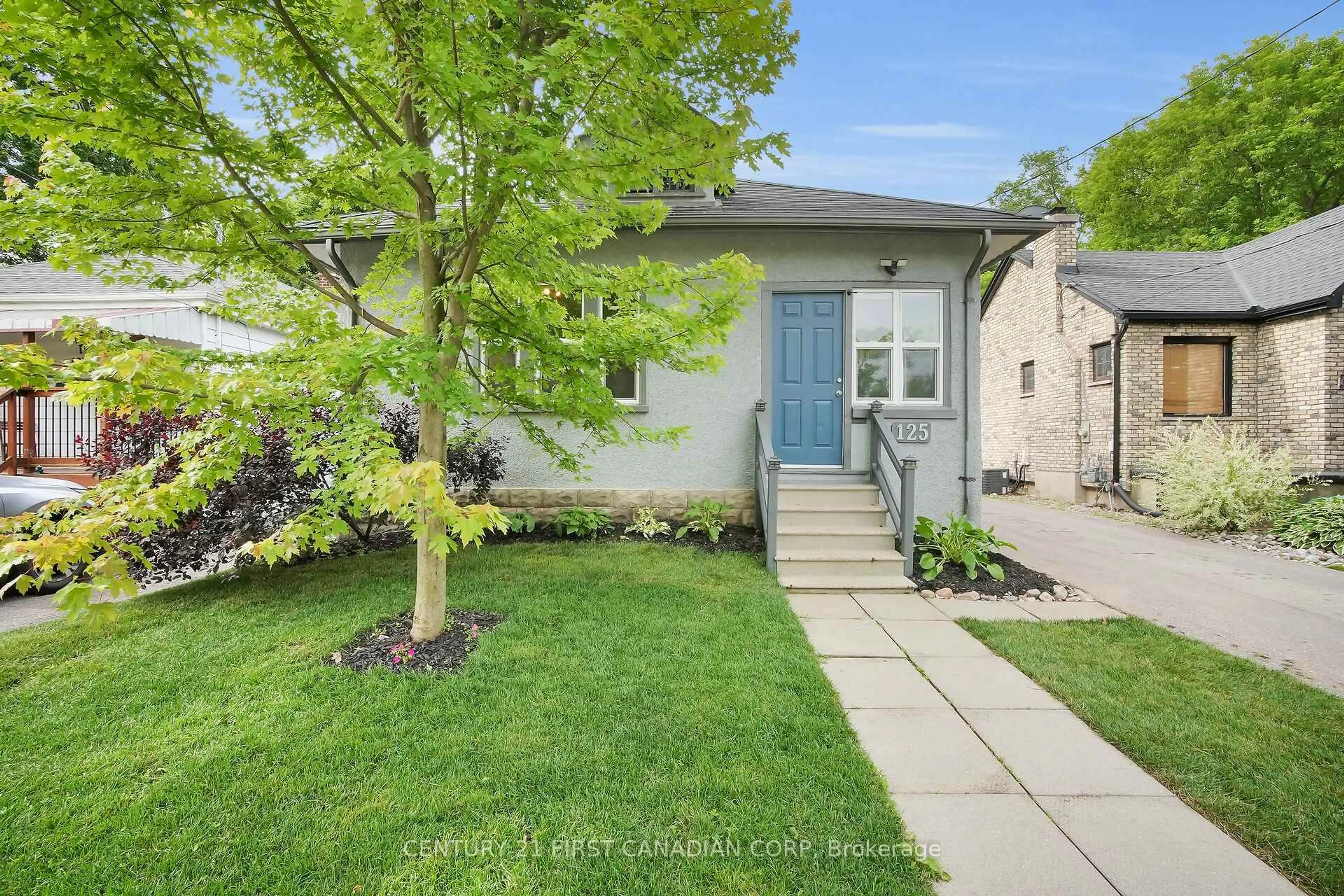 Unknown for 125 Weston St, London South Ontario N6C 1R3