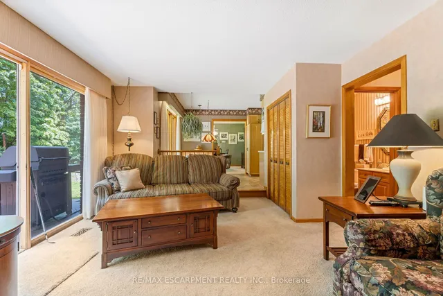 Additional property image - 13 LESLIE Dr