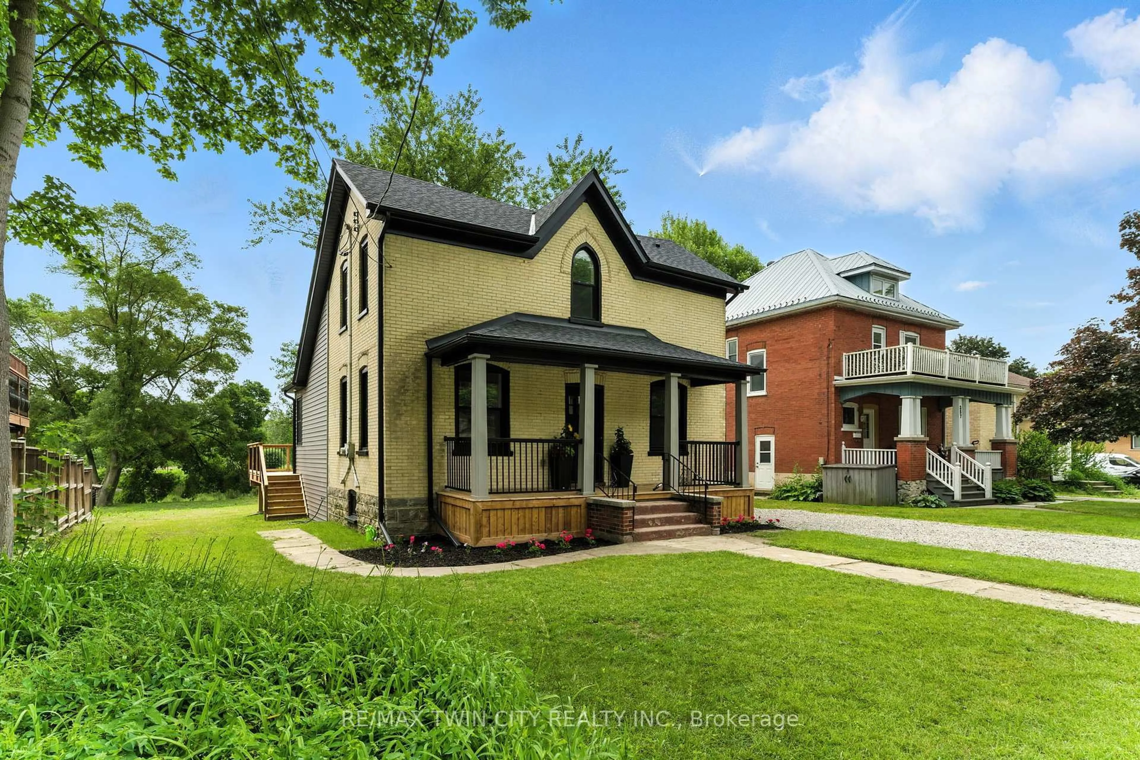 Home with brick exterior material, street for 351 Fountain St, Cambridge Ontario N3H 1J2