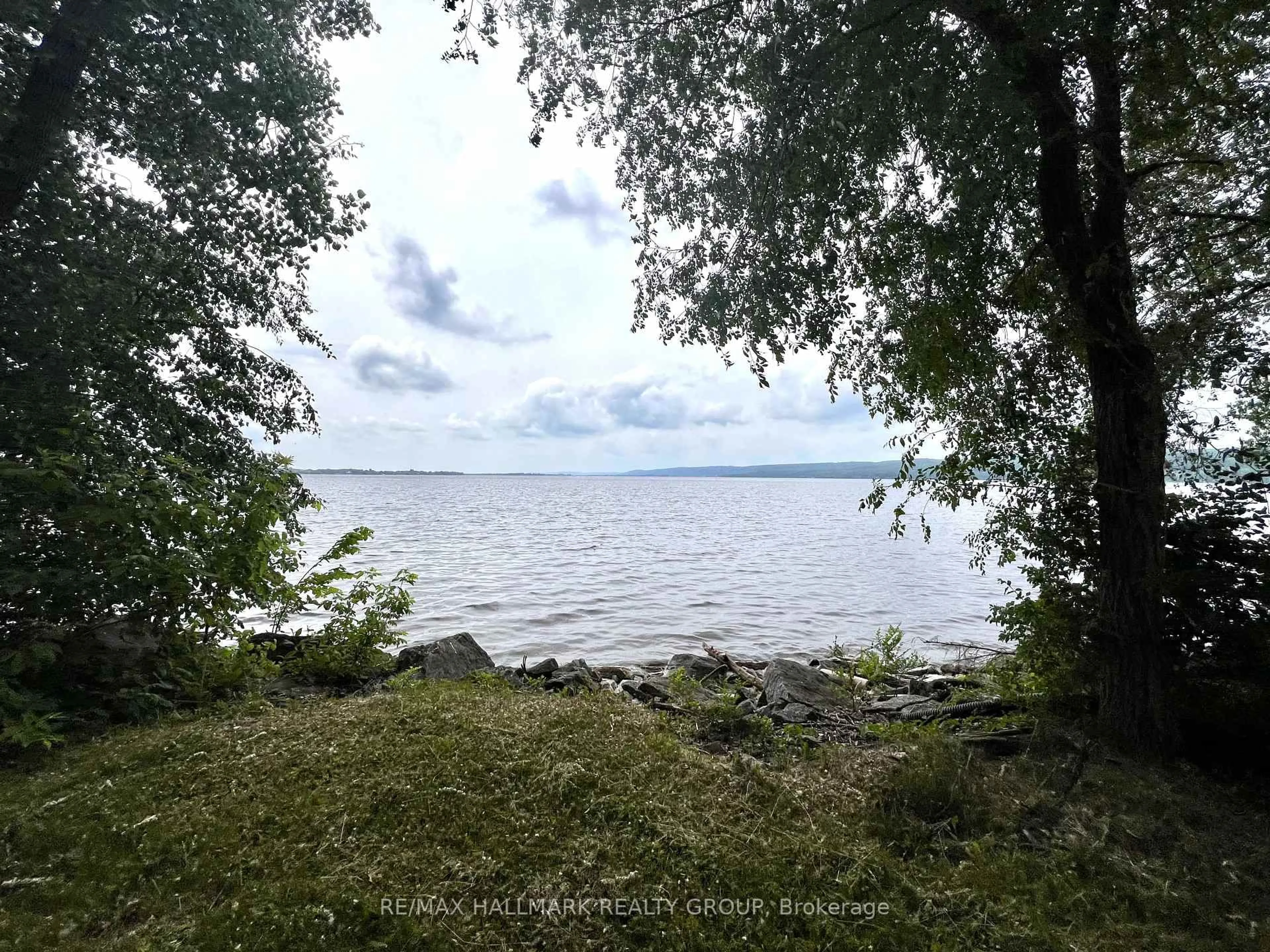 Unknown for 852 LALONDE Rd, Champlain Ontario K0B 1K0
