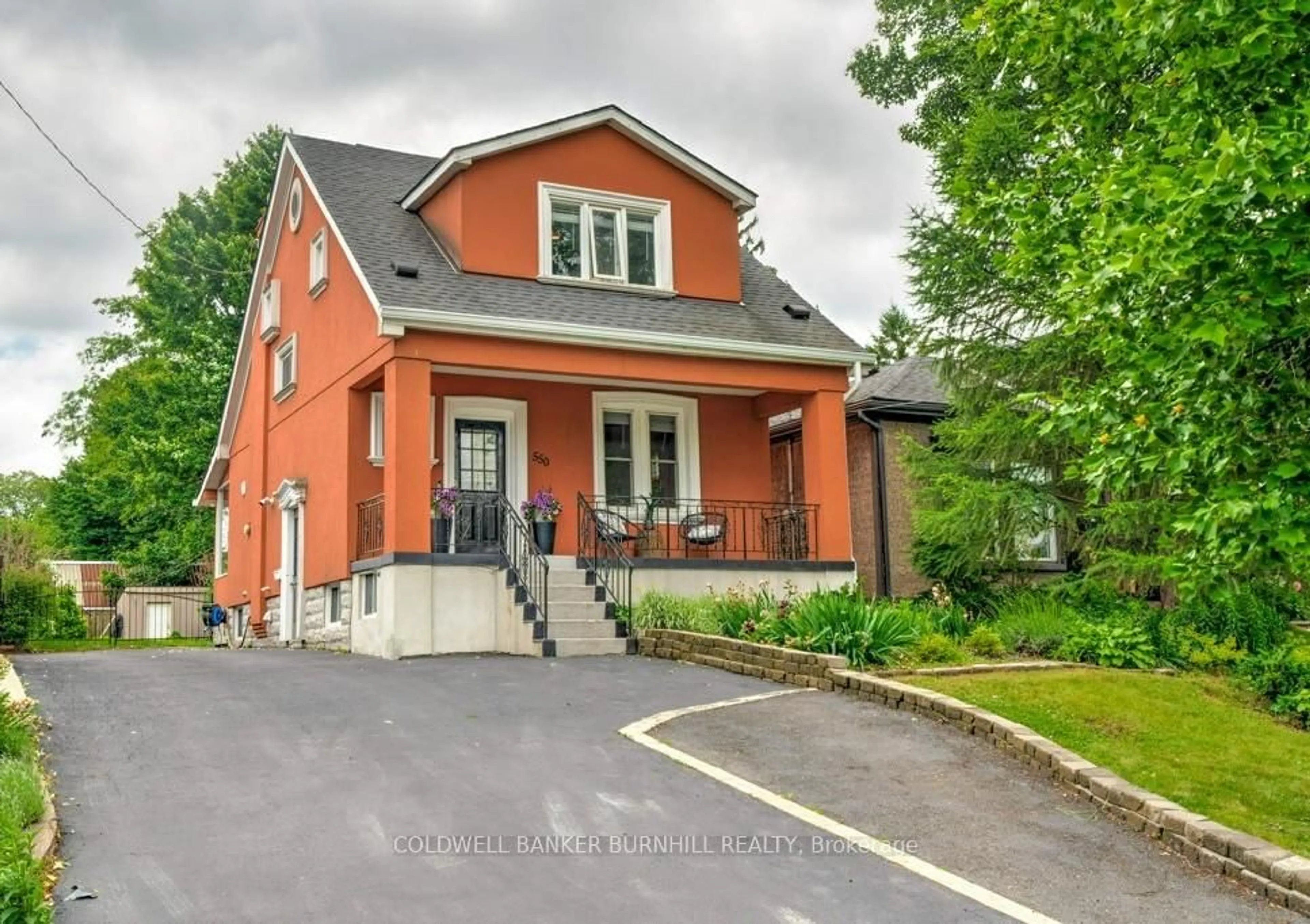 Home with brick exterior material, street for 550 Hughson St, Hamilton Ontario L8L 4N9