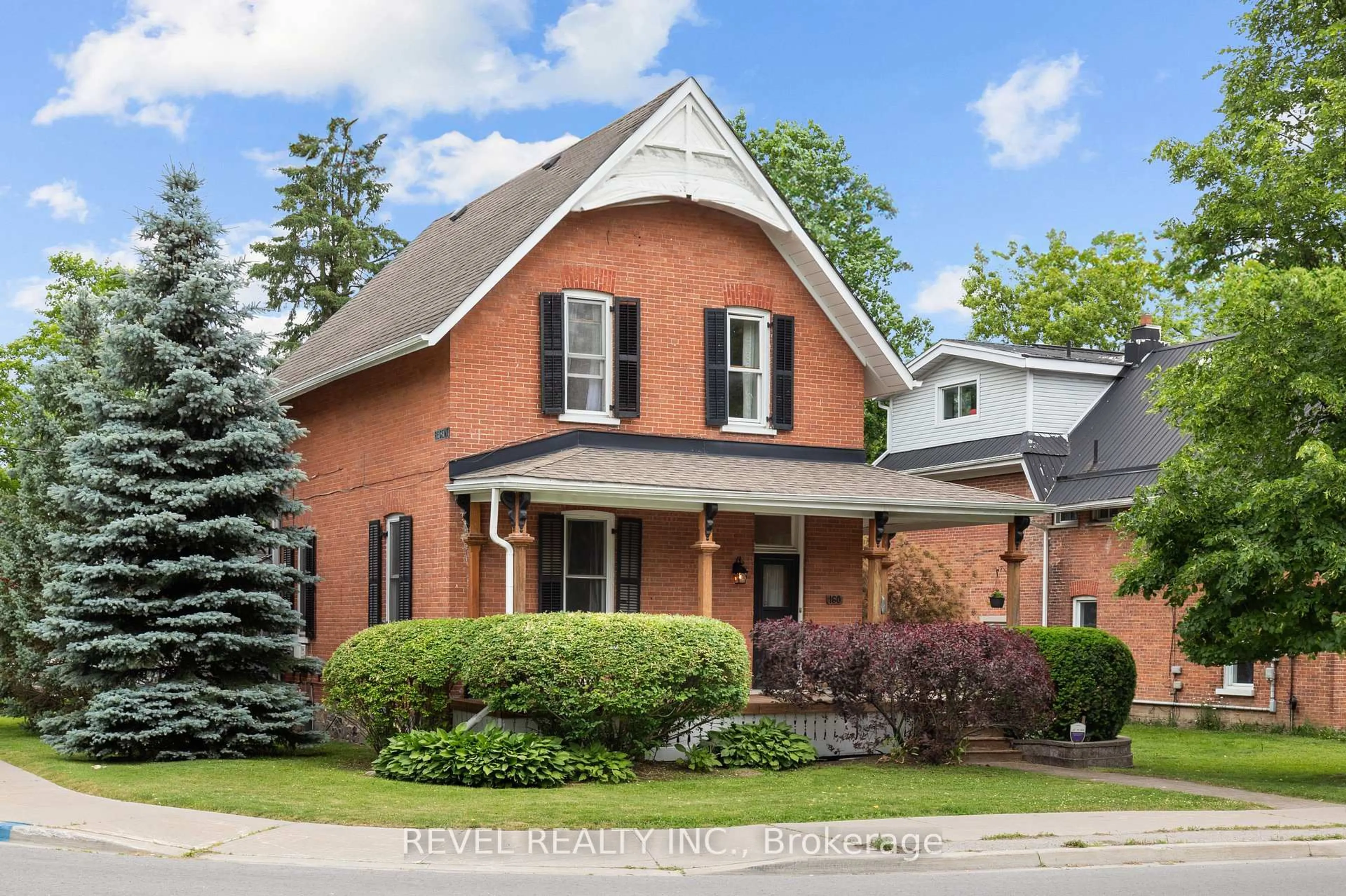 Home with brick exterior material, street for 160 William St, Kawartha Lakes Ontario K9V 4B3